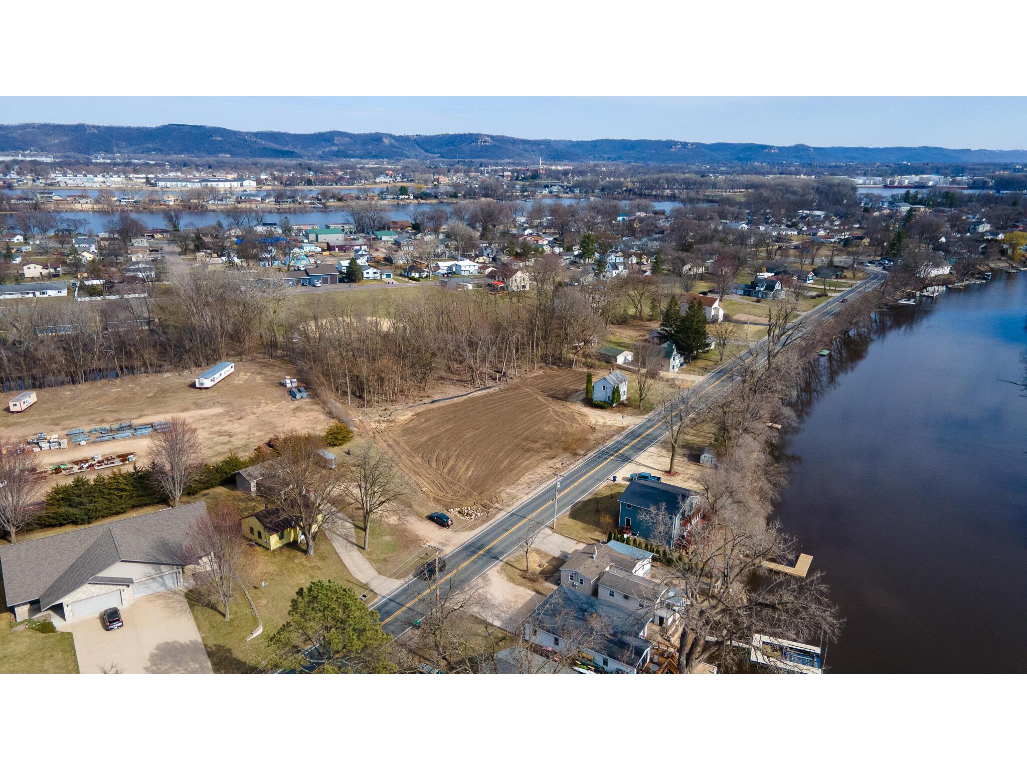 1626 Lakeshore Campbell WI 54603 1913295 image14