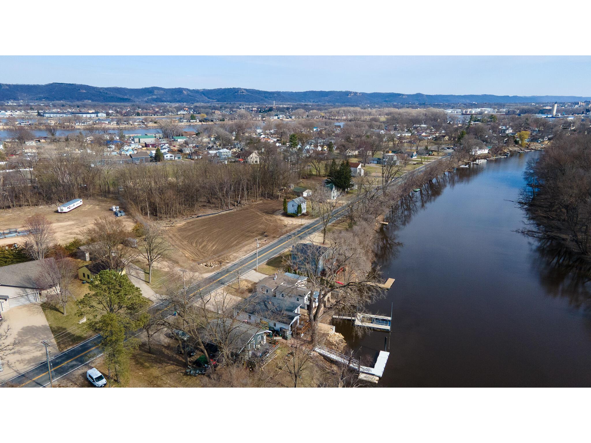 1626 Lakeshore Campbell WI 54603 1913295 image19