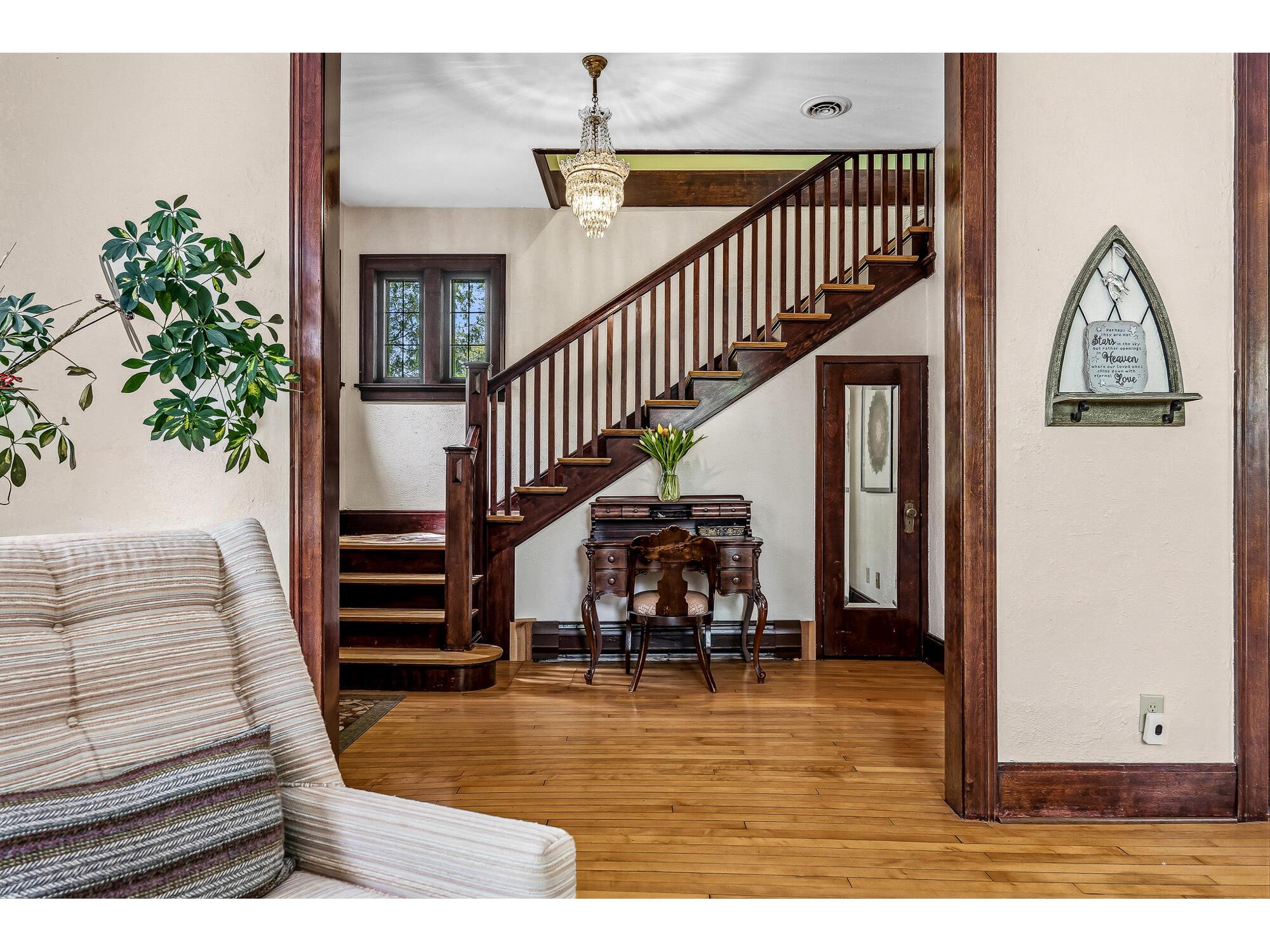 1635 King La Crosse WI 54601 1961873 image3