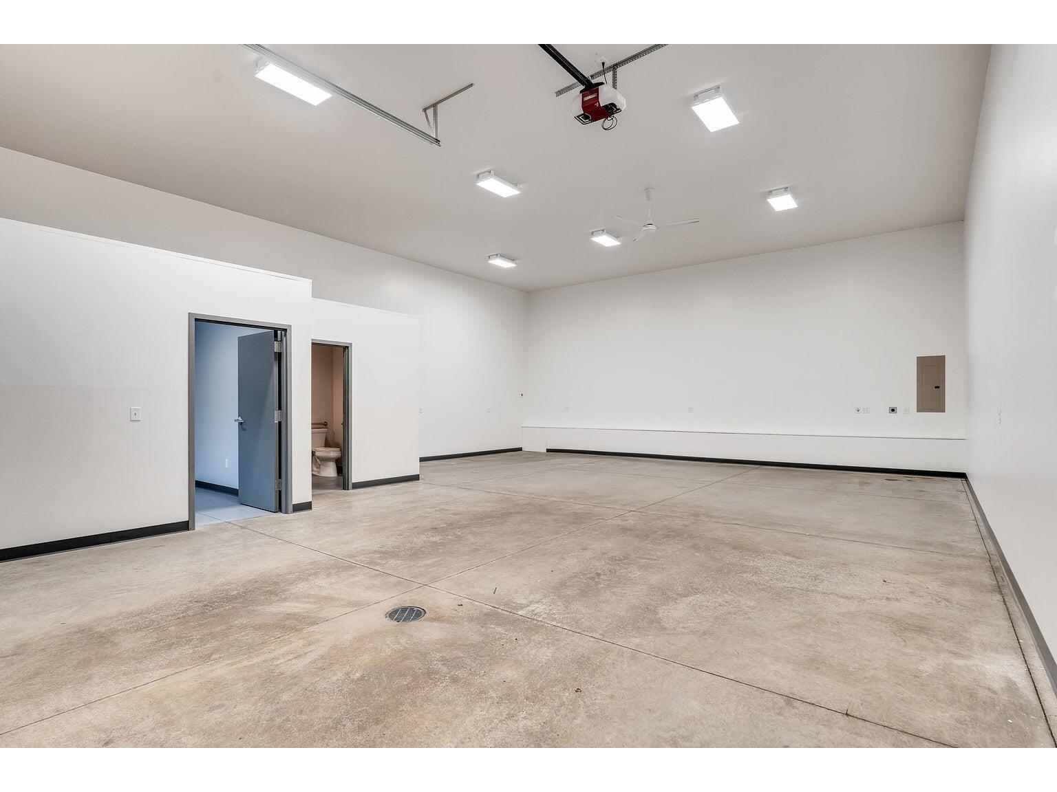 1638 La Crescent Campbell WI 54603 1961734 image3