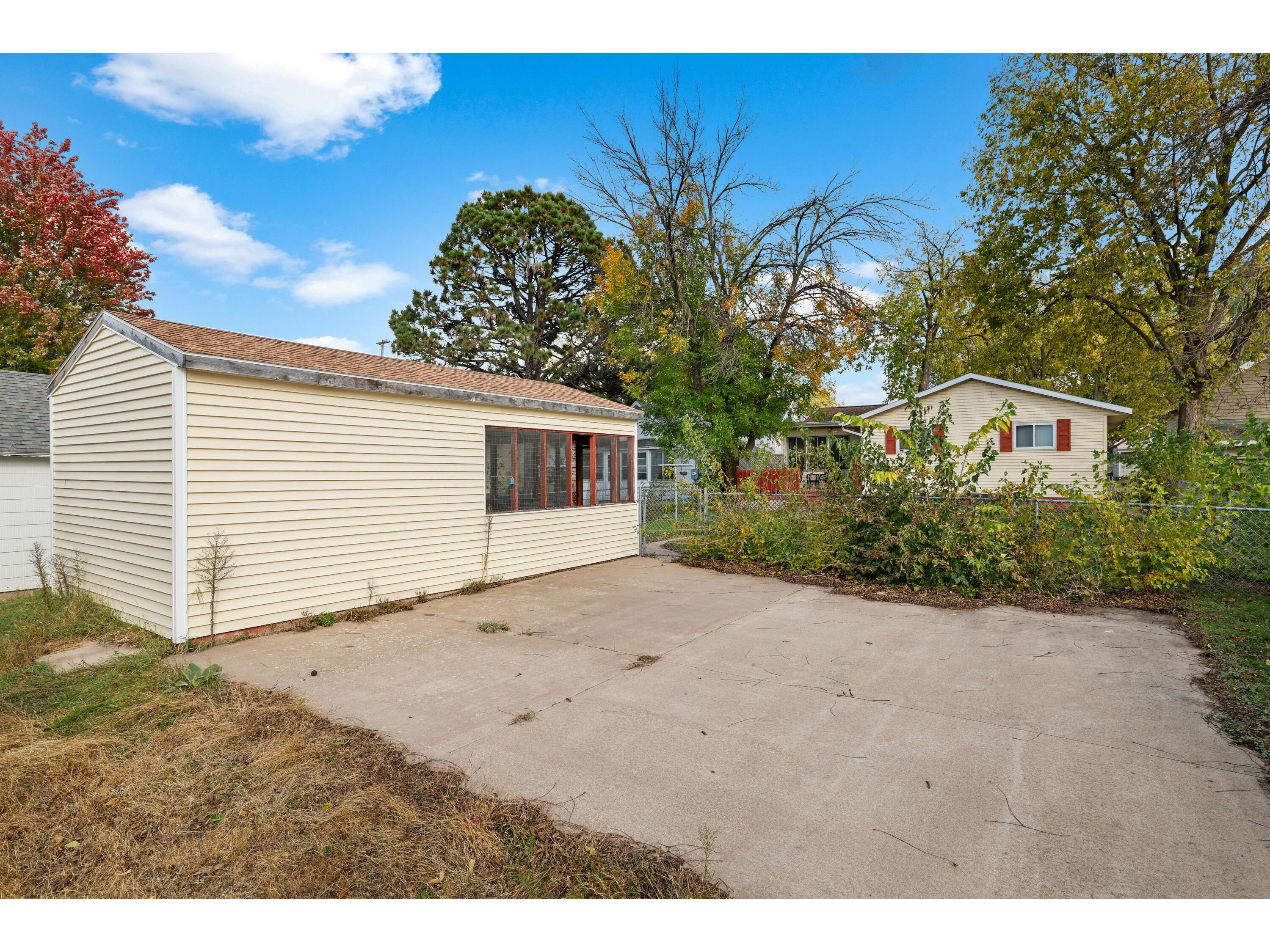 1641 Avon La Crosse WI 54603 1940660 image25