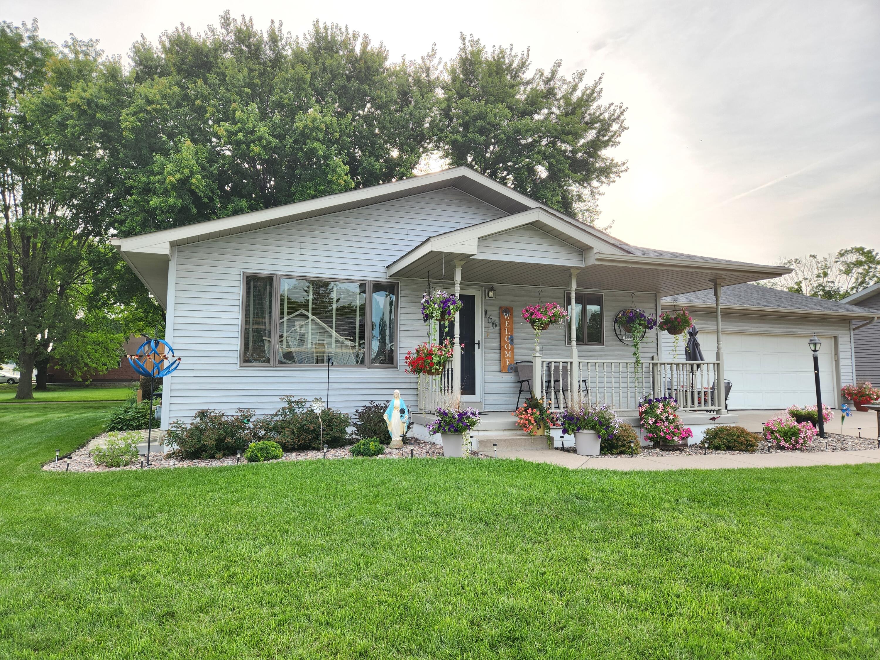 166 Oak West Salem WI 54669 1882689 image1