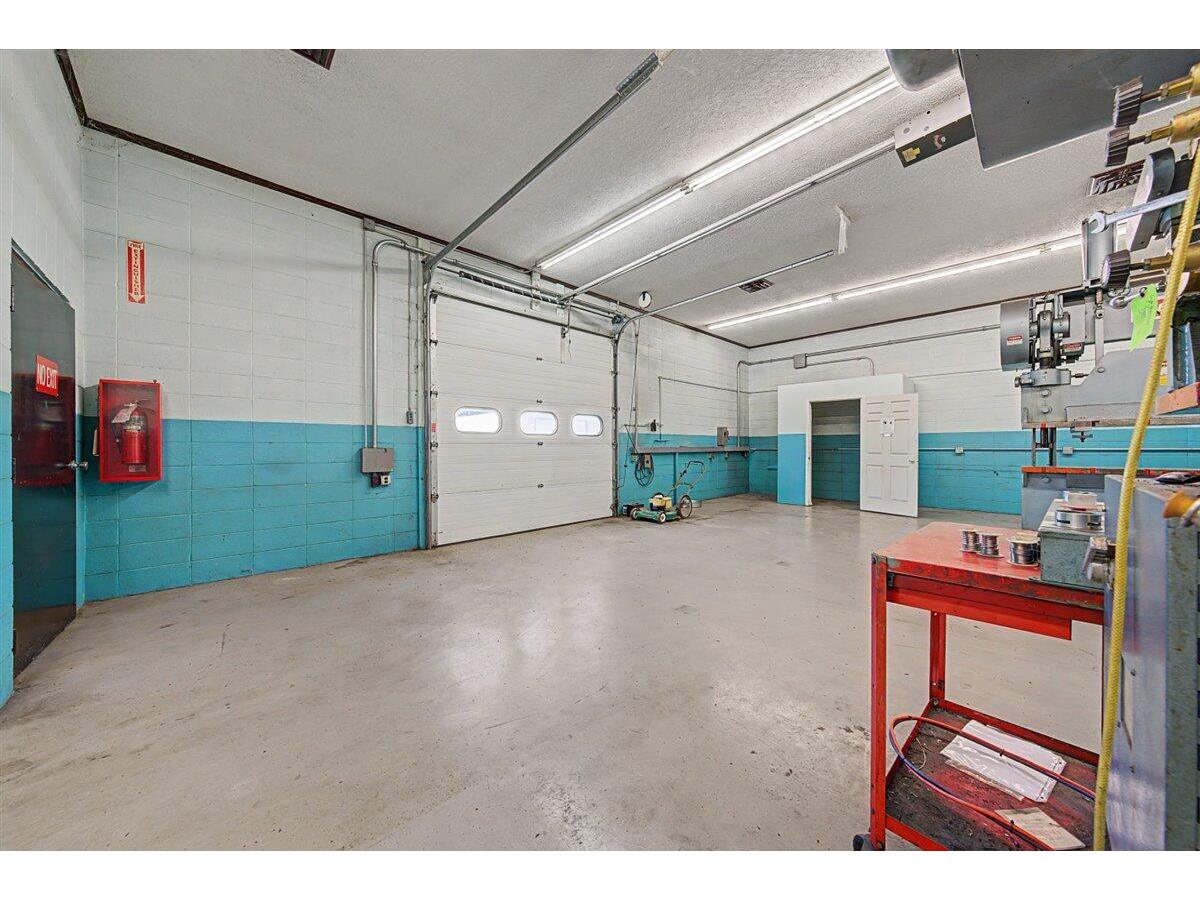 16771 S 15th Galesville WI 54630 1964383 image11