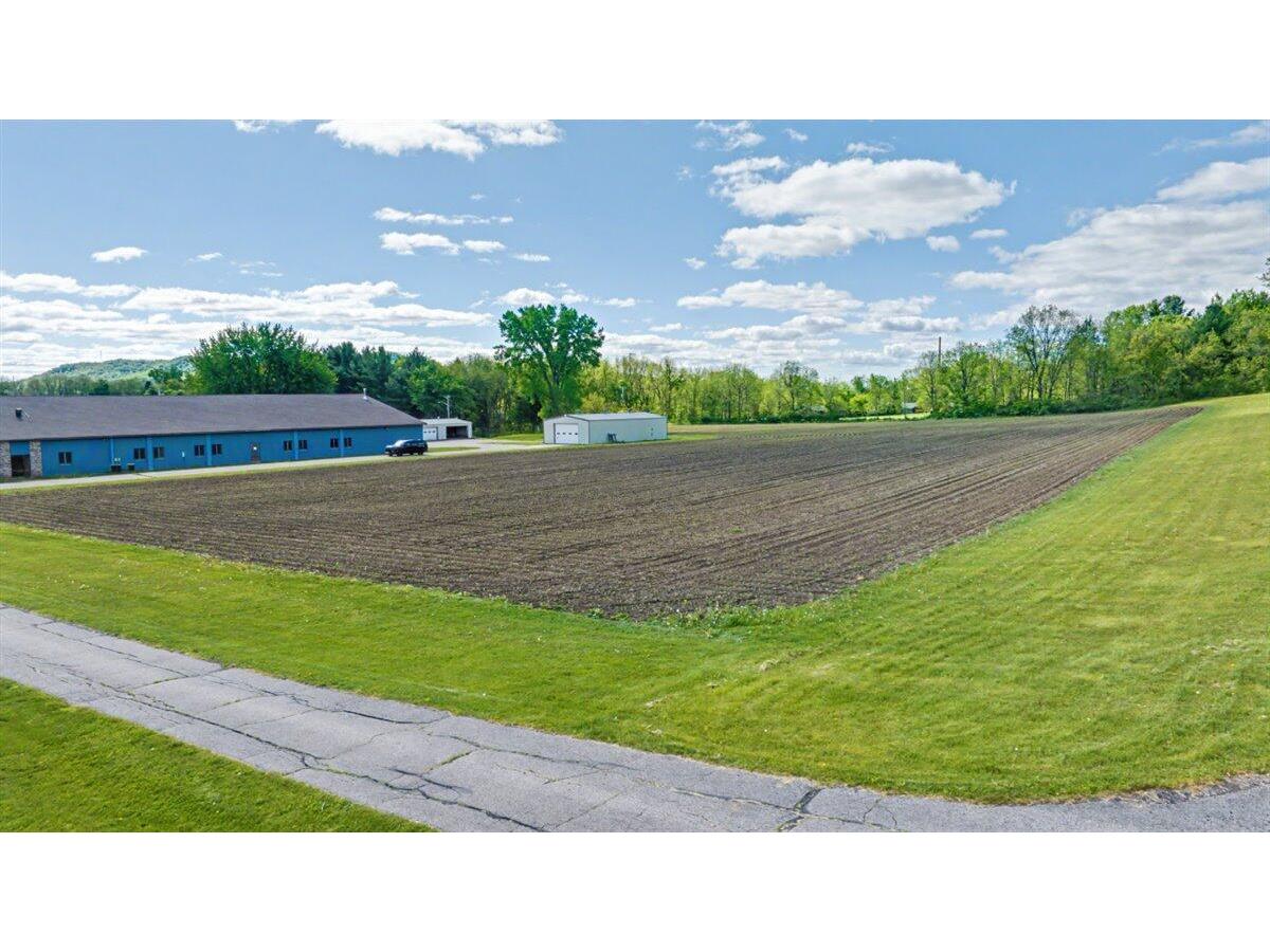 16771 S 15th Galesville WI 54630 1964383 image52