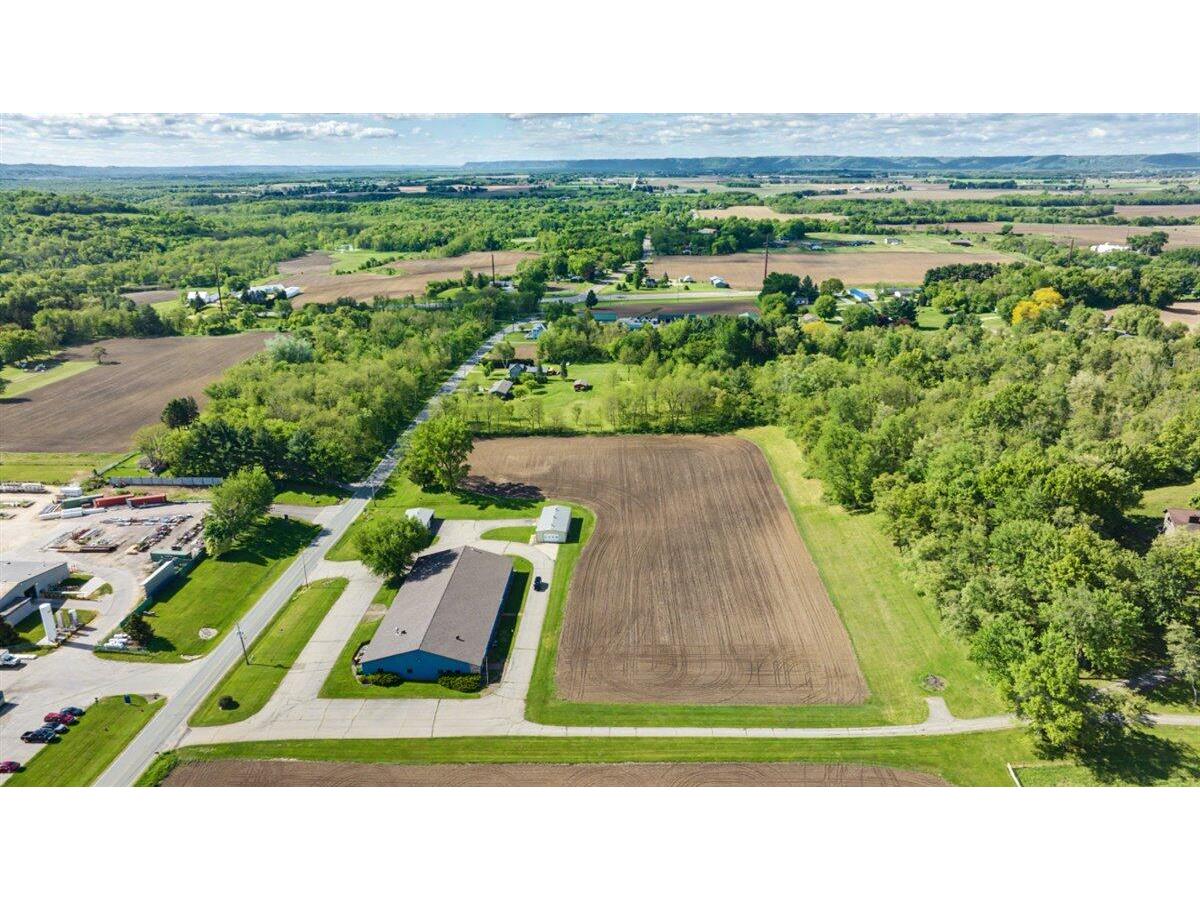 16771 S 15th Galesville WI 54630 1964383 image58