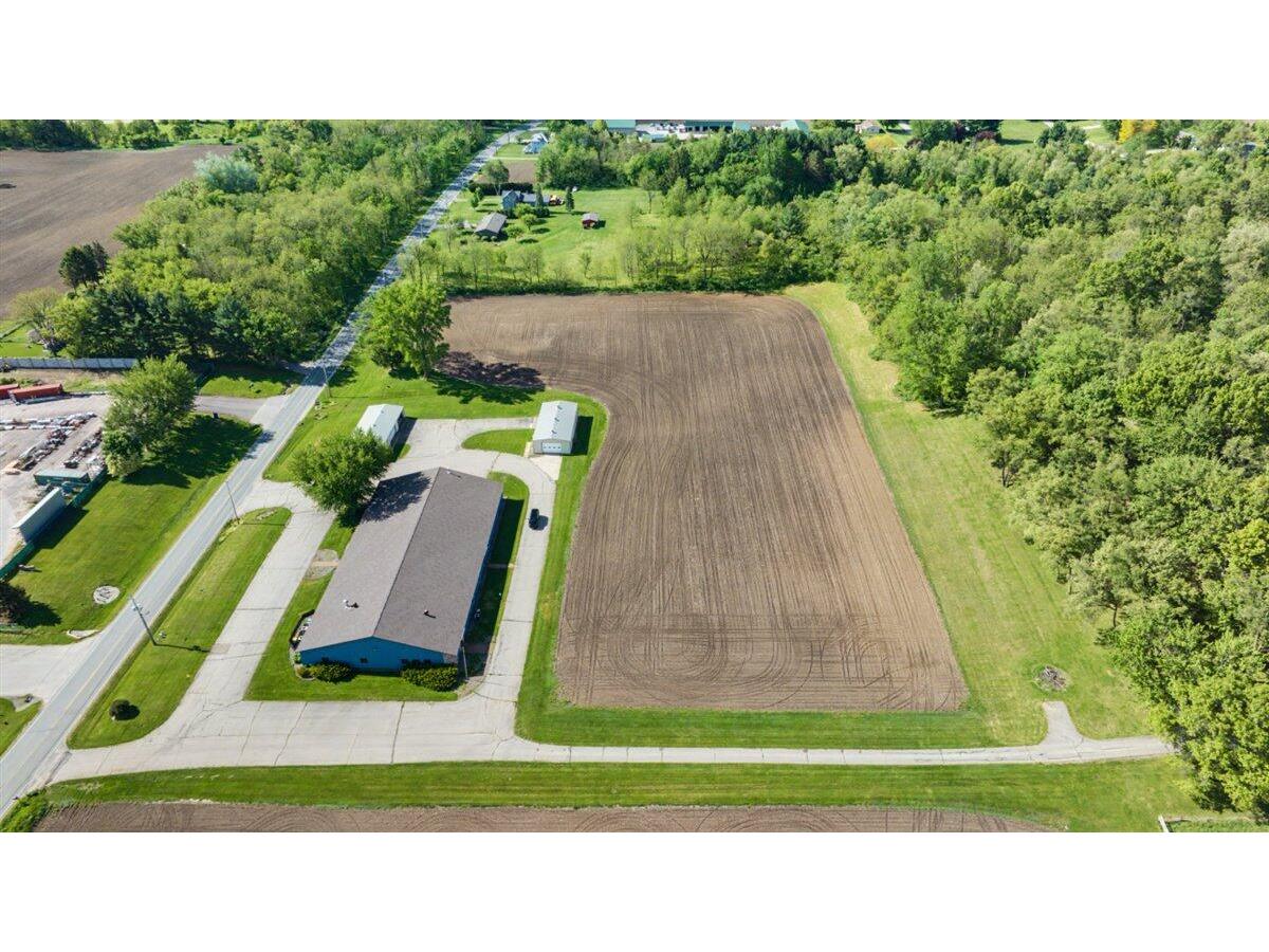 16771 S 15th Galesville WI 54630 1964383 image59