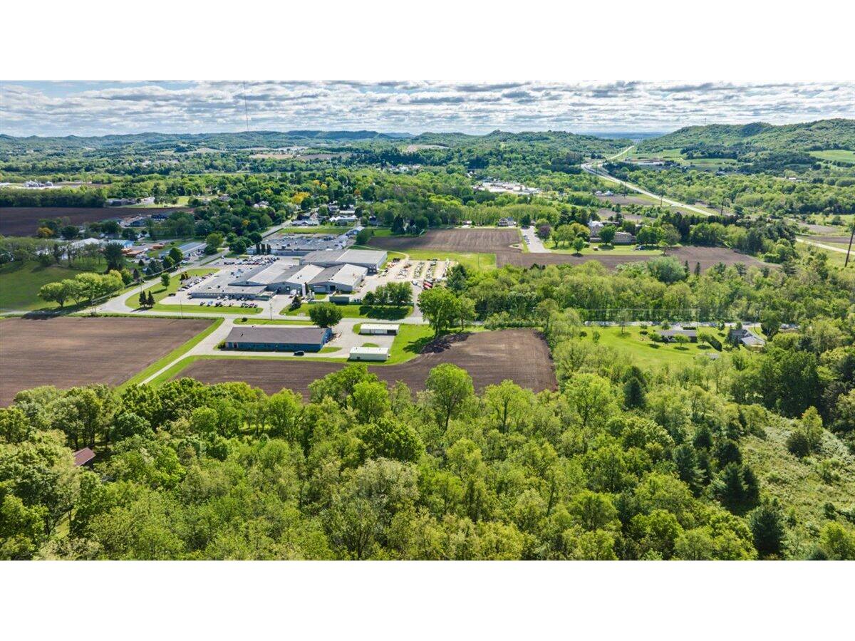 16771 S 15th Galesville WI 54630 1964393 image41