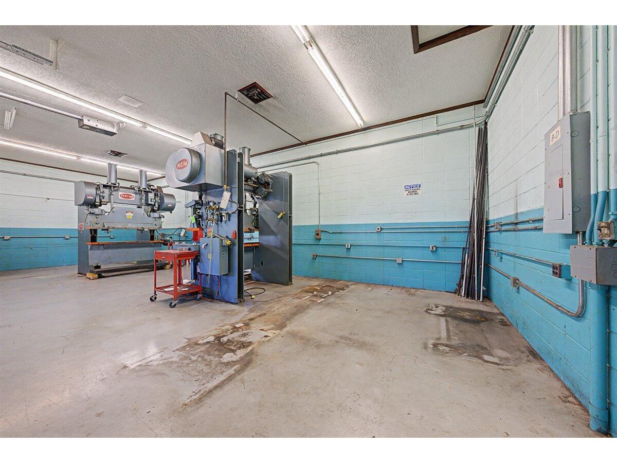16771 S 15th Galesville WI 54630 1964393 image8