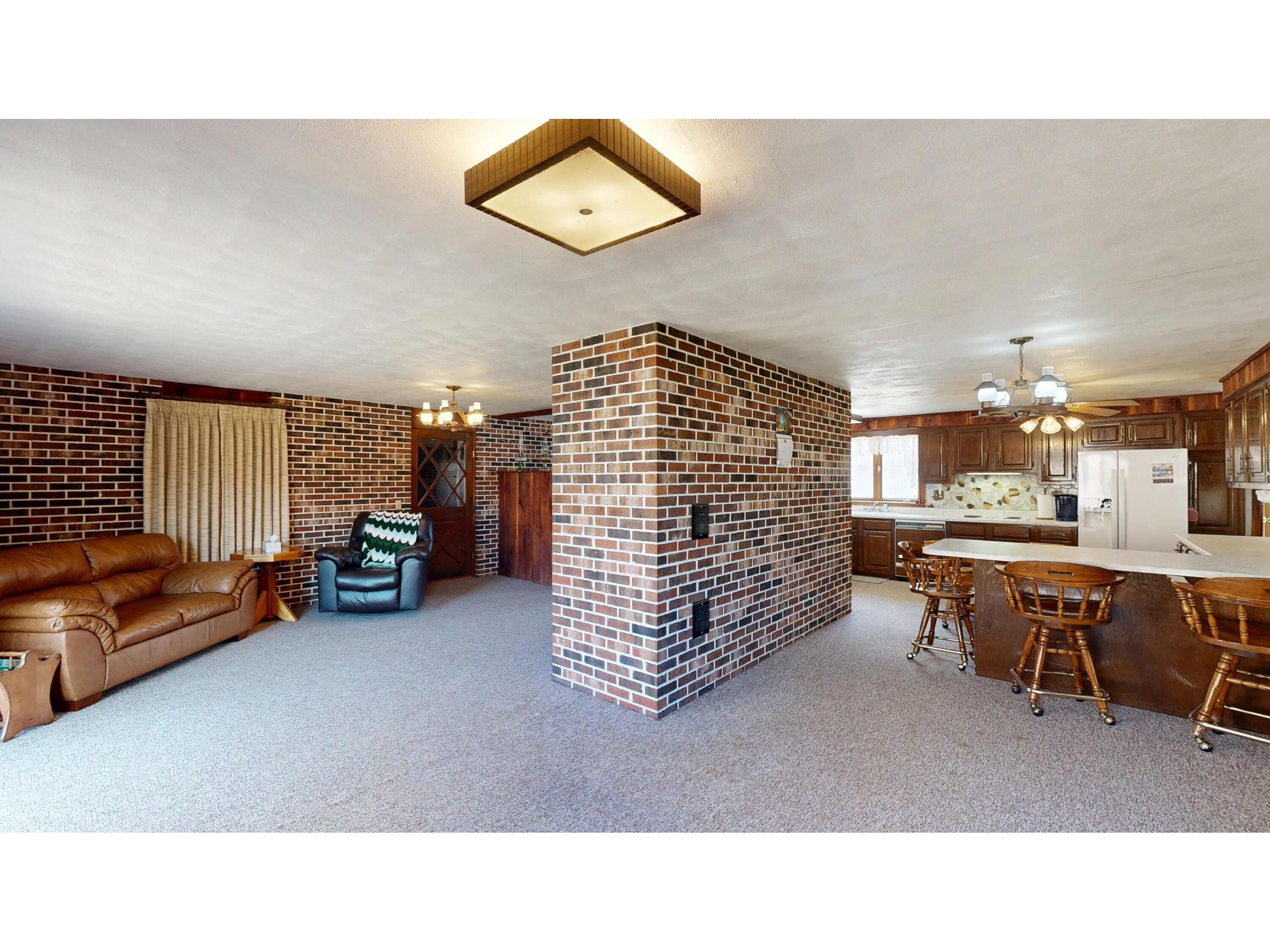 16884 County Road S Hickory Grove WI 53805 1952773 image12