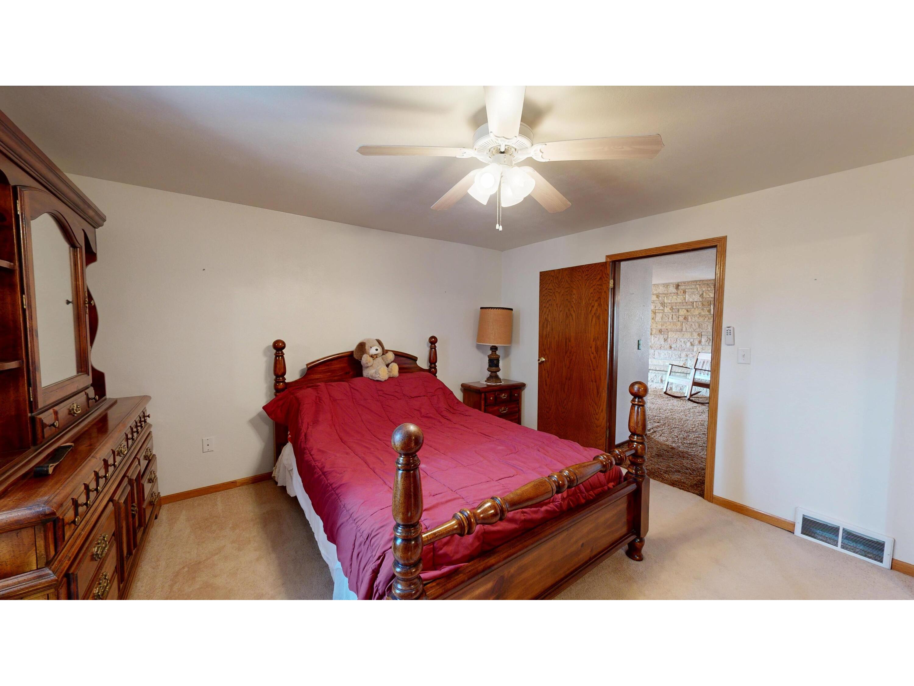 16884 County Road S Hickory Grove WI 53805 1952773 image20