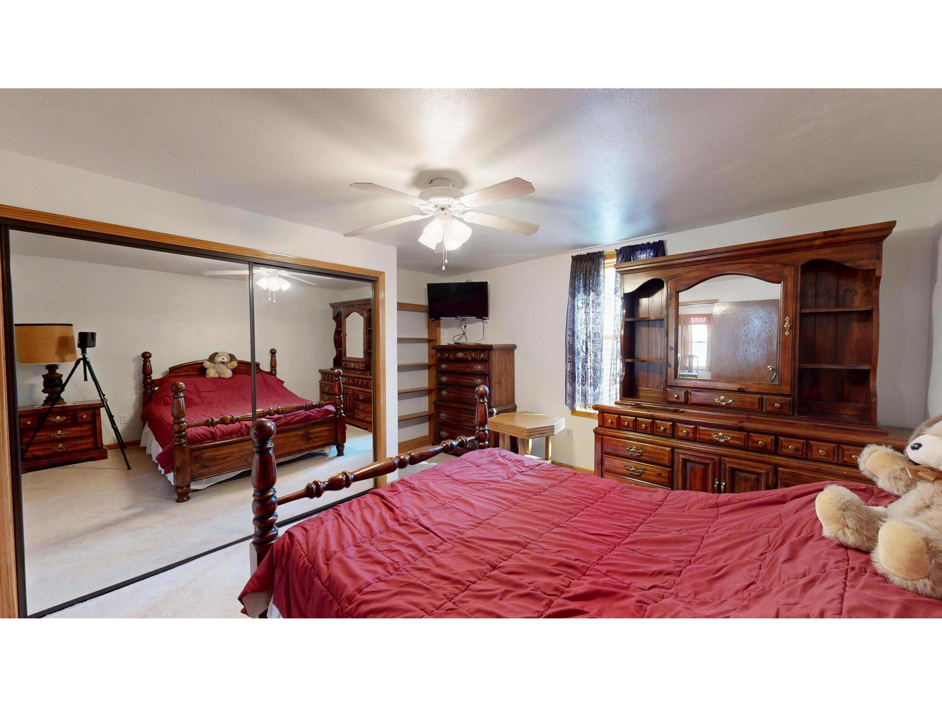 16884 County Road S Hickory Grove WI 53805 1952773 image21