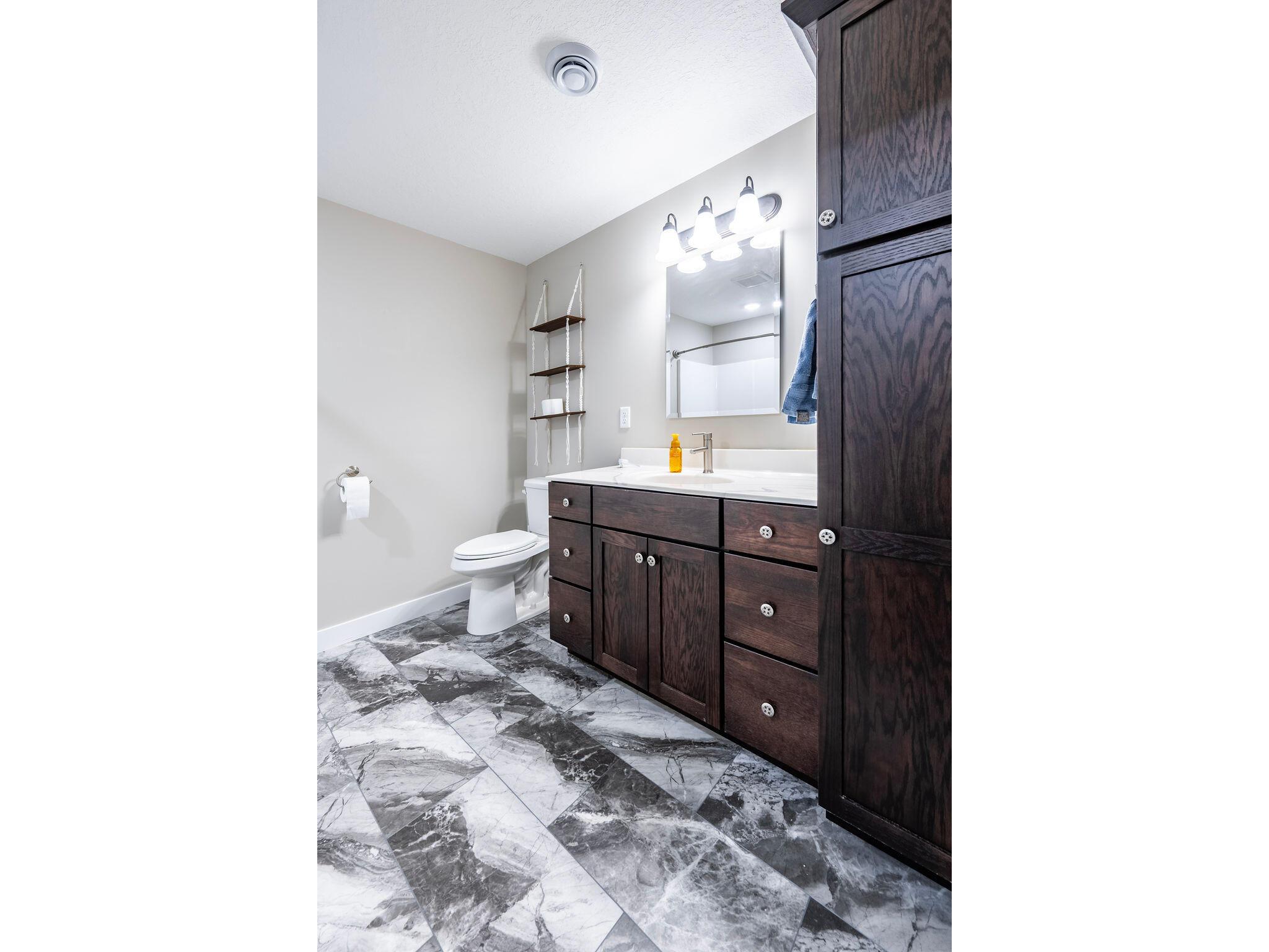 169 Cobblestone Winona MN 55987 1939956 image25