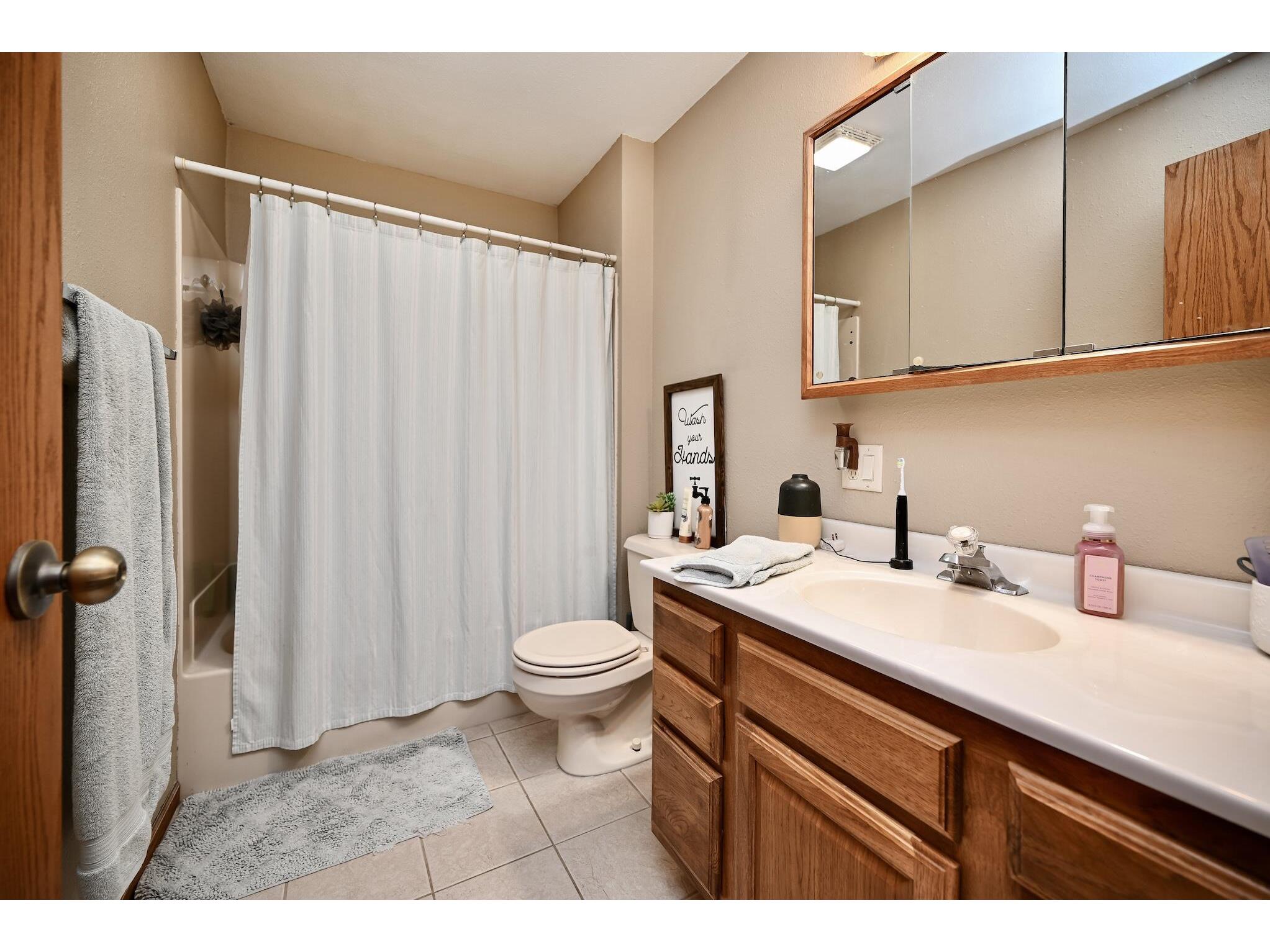 17 Williams Lewiston MN 55952 1947556 image10