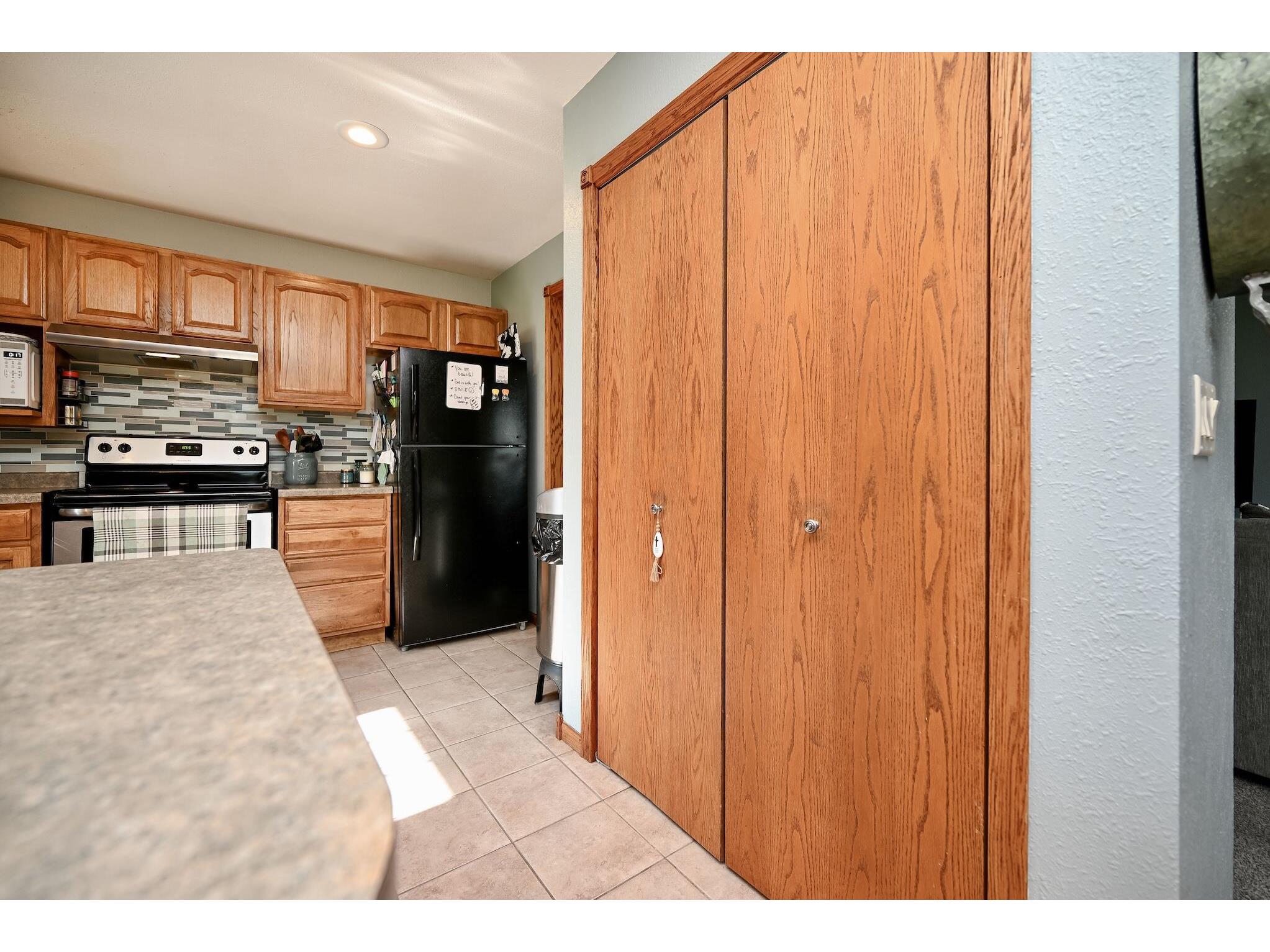 17 Williams Lewiston MN 55952 1947556 image24
