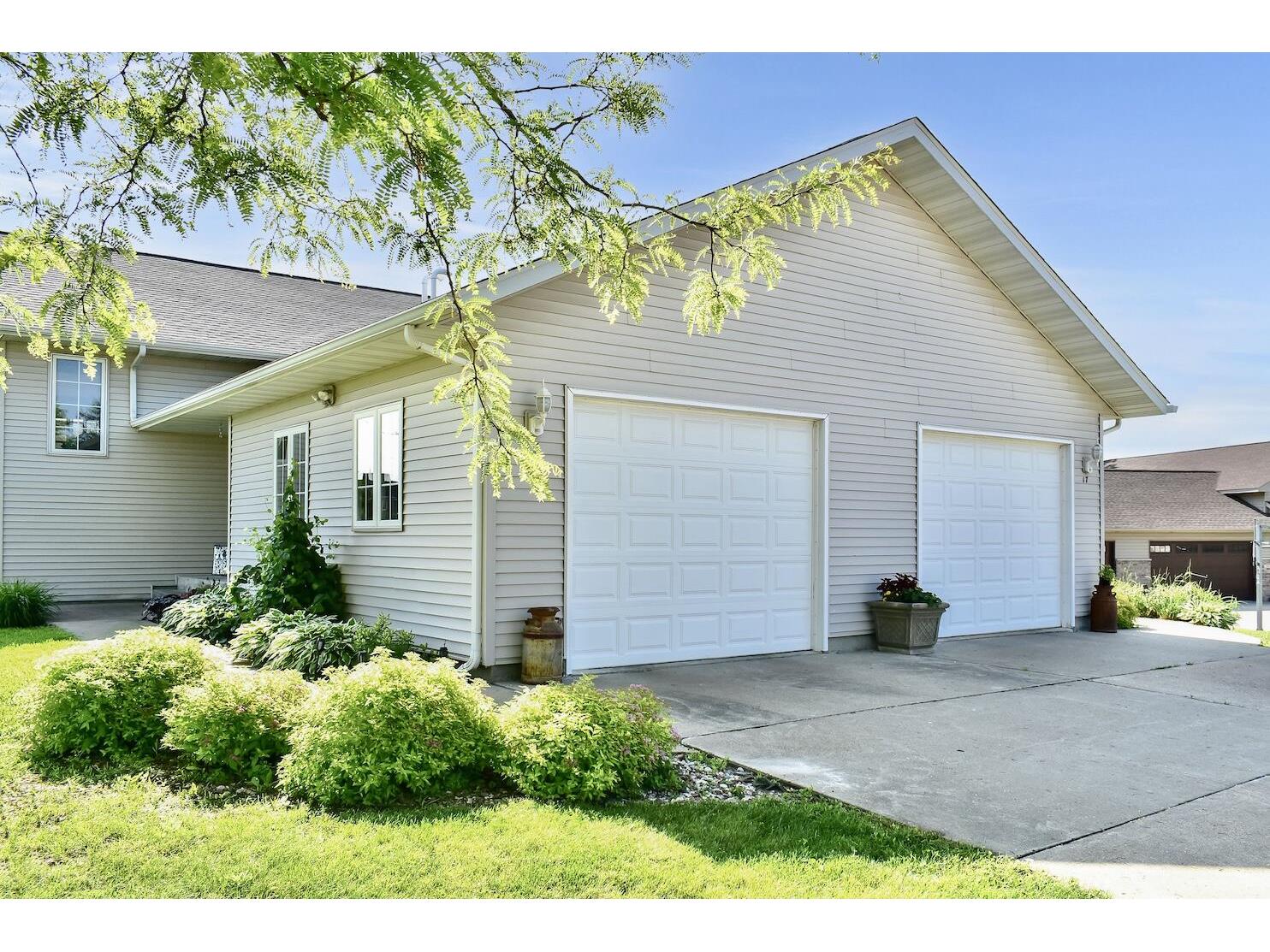 17 Williams Lewiston MN 55952 1947556 image37
