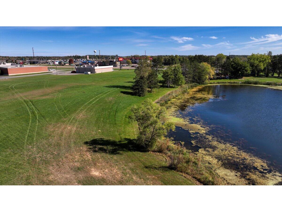 1704 N Superior Tomah WI 54660 1910613 image16