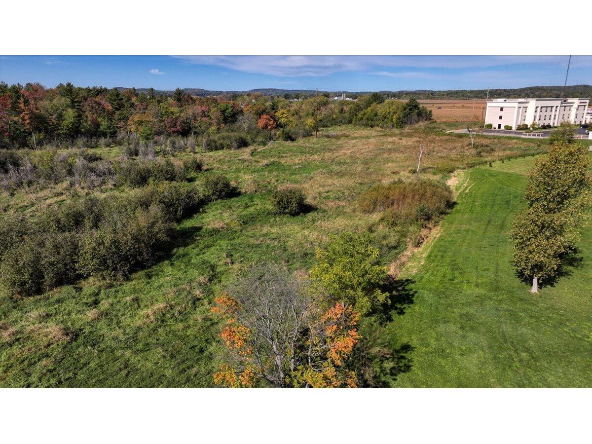 1704 N Superior Tomah WI 54660 1910613 image7