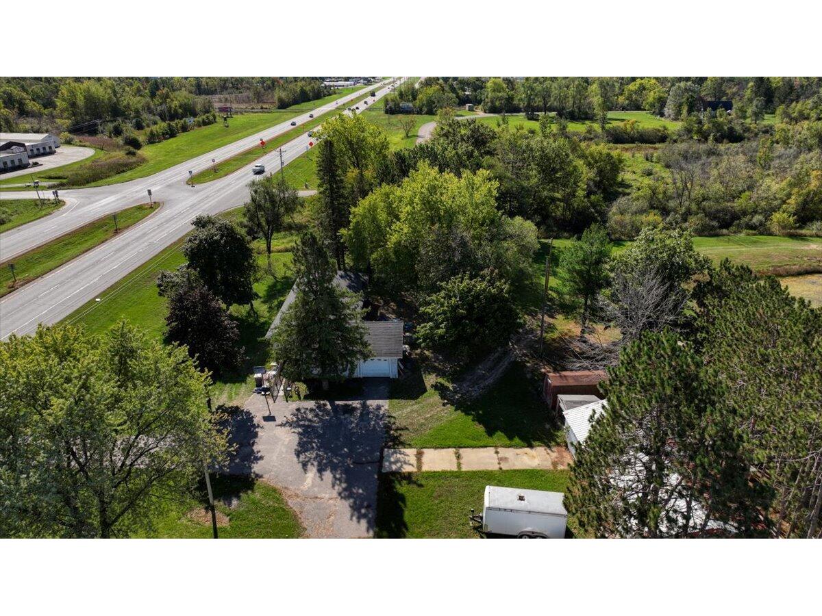 1704 N Superior Tomah WI 54660 1910613 image8