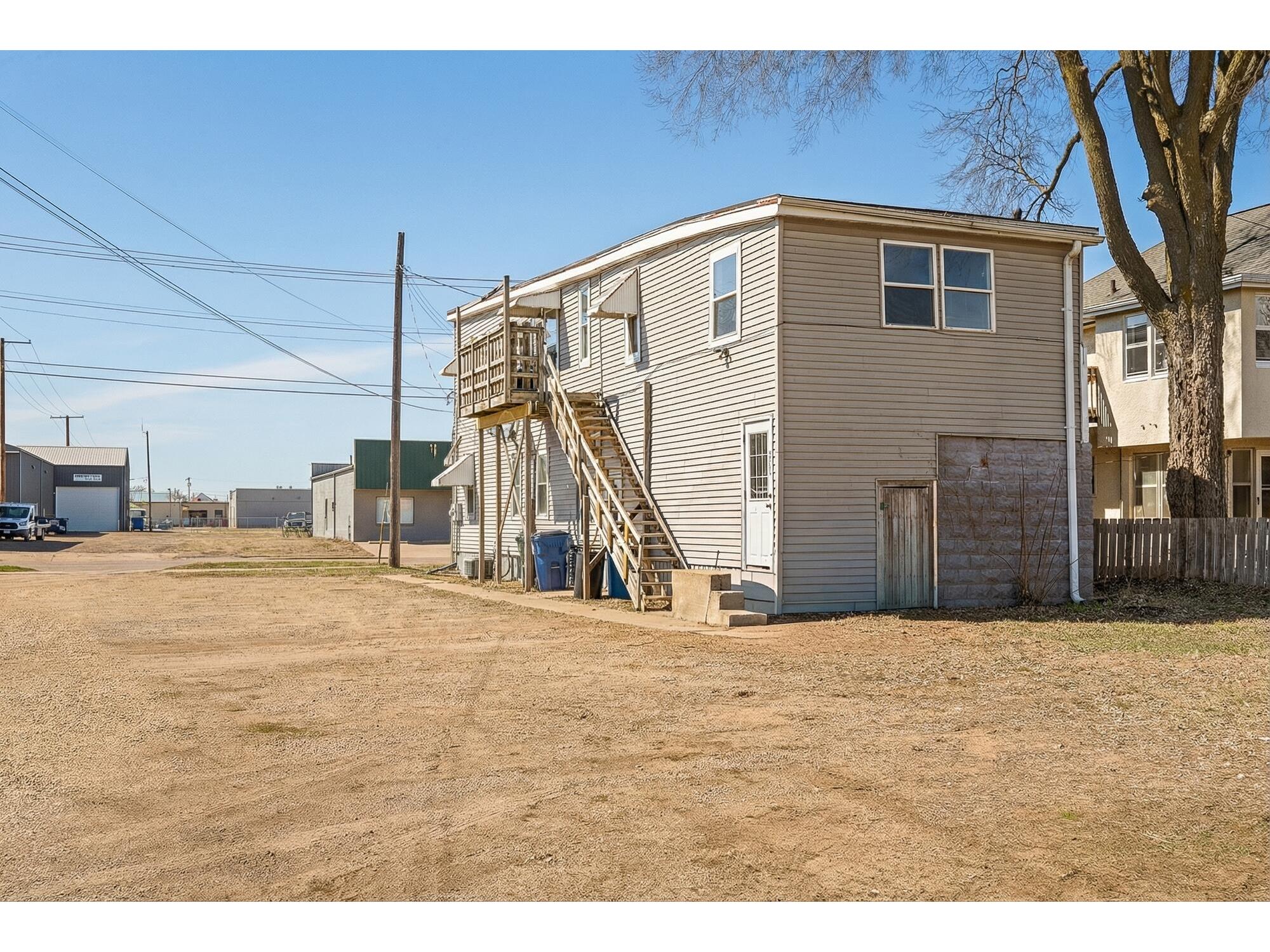 1705 - 1707 16th La Crosse WI 54601 1956682 image21
