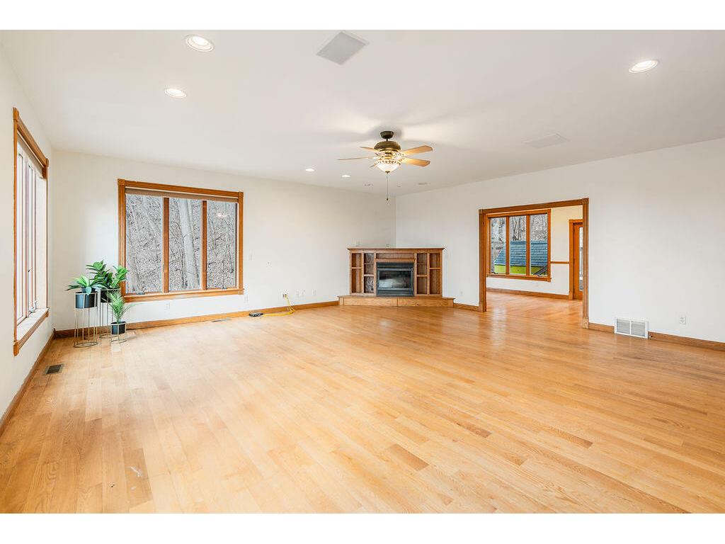 1705 Ohlsun La Crosse WI 54601 1956023 image11