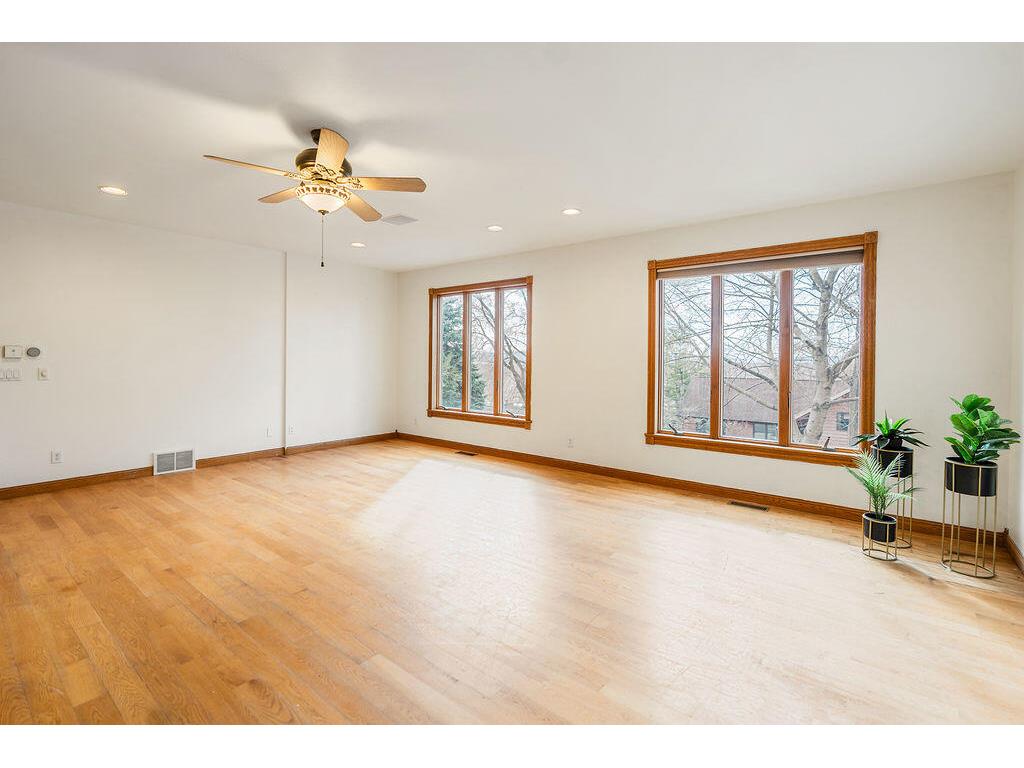 1705 Ohlsun La Crosse WI 54601 1956023 image13