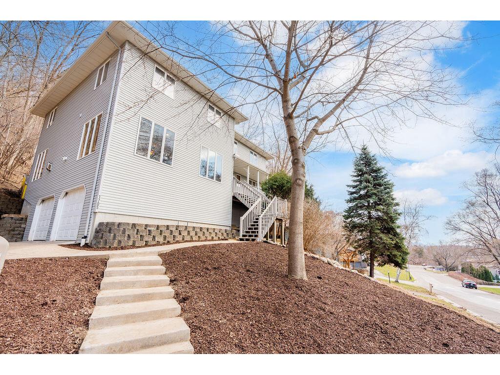 1705 Ohlsun La Crosse WI 54601 1956023 image38