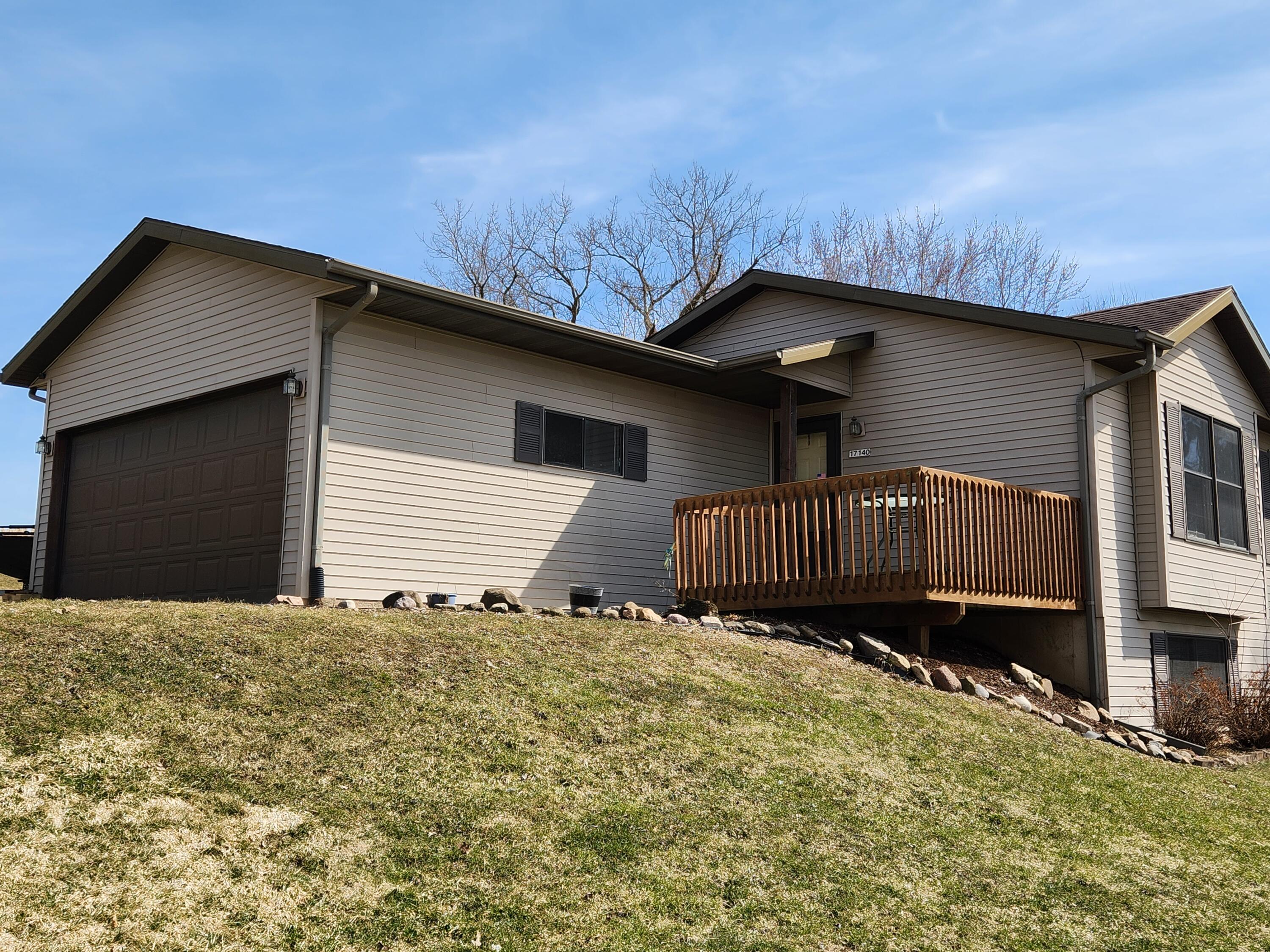 17140 Arnold Galesville WI 54630 1829246 image1