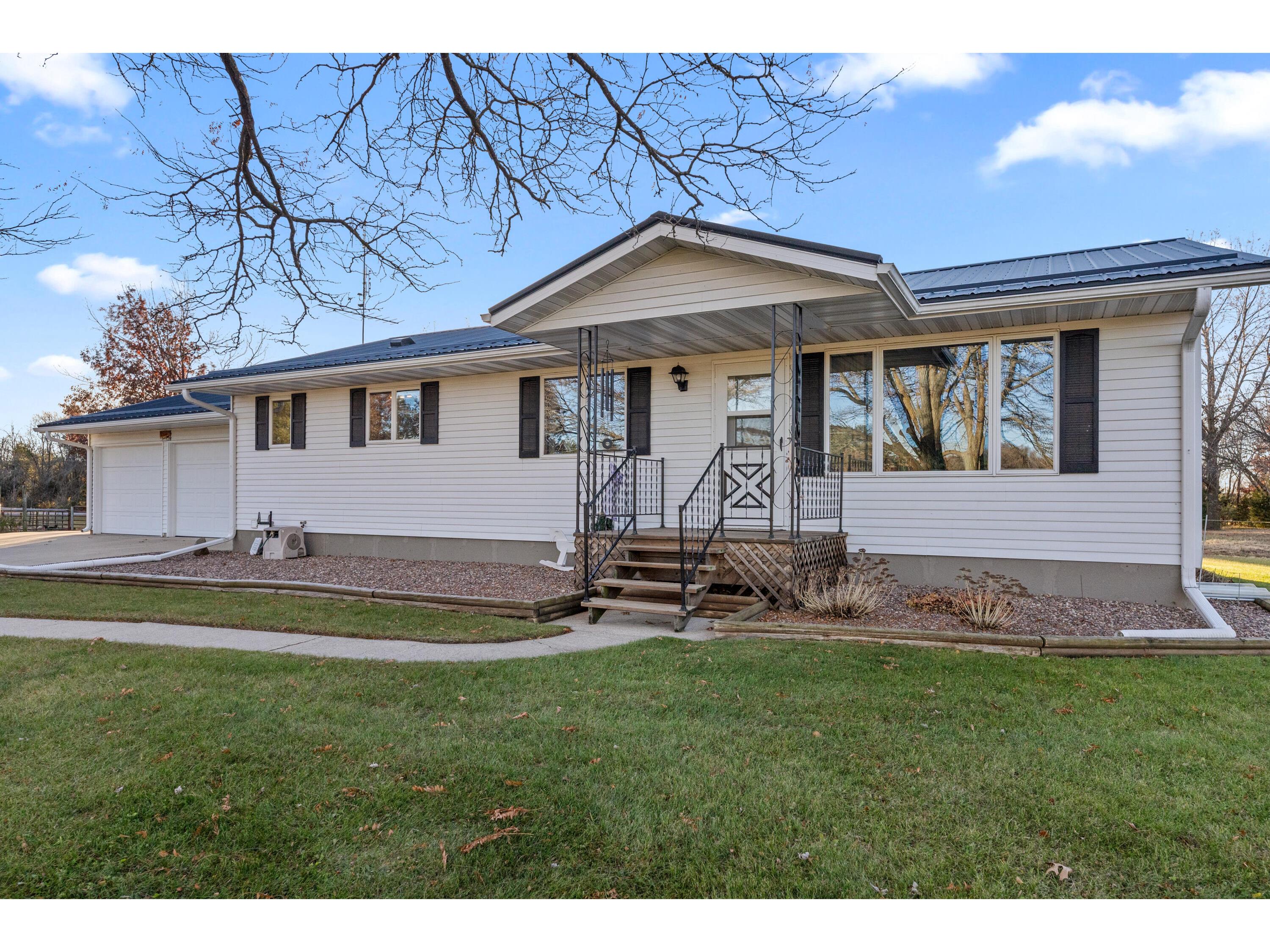 17159 Imperial Angelo WI 54656 1953521 image1