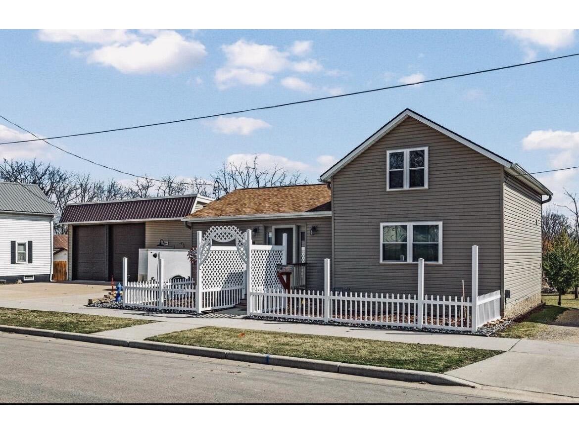 1716 Kilbourn Tomah WI 54660 1961138 image1
