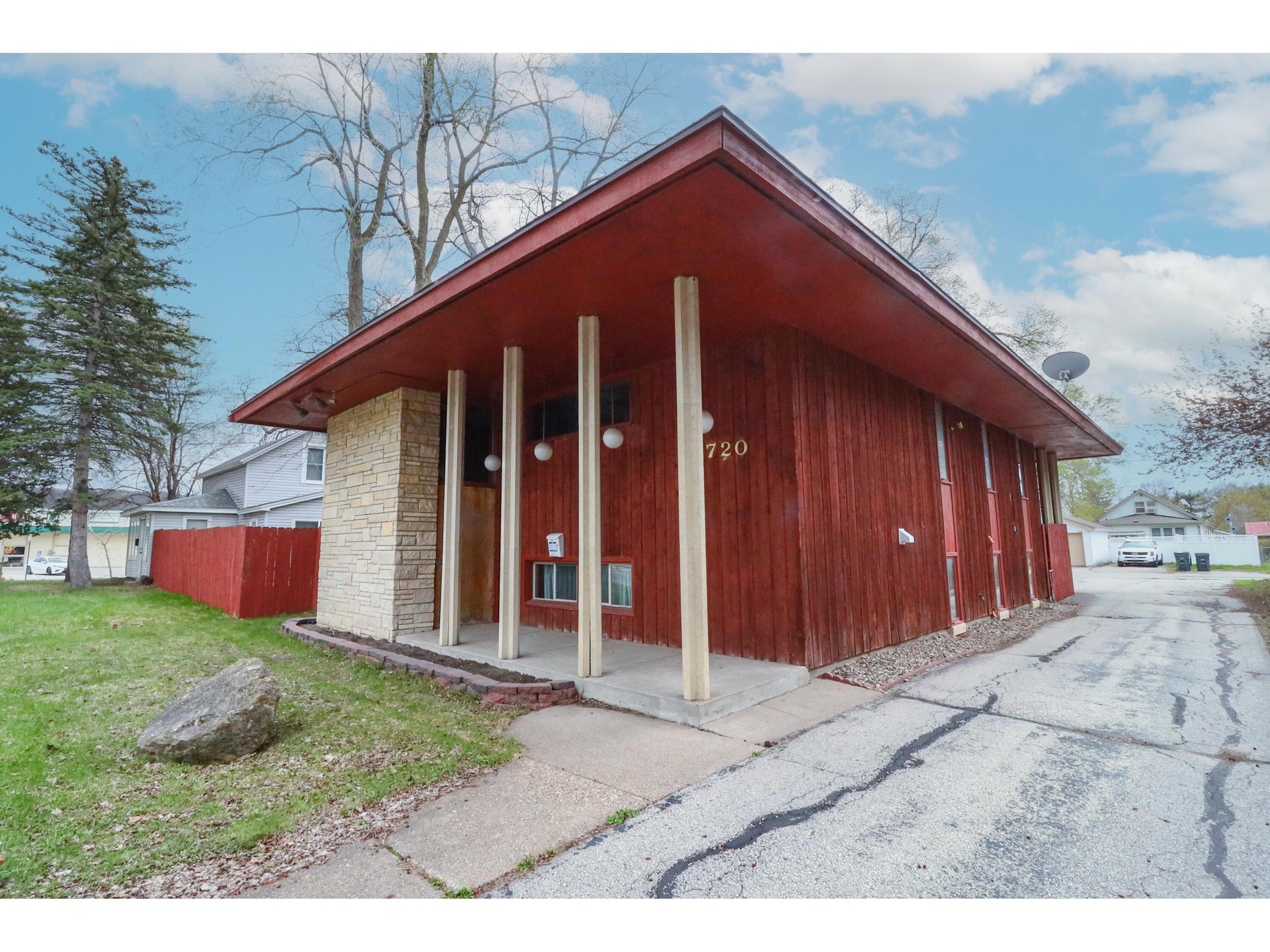 1720 Jackson La Crosse WI 54601 1832707 image1