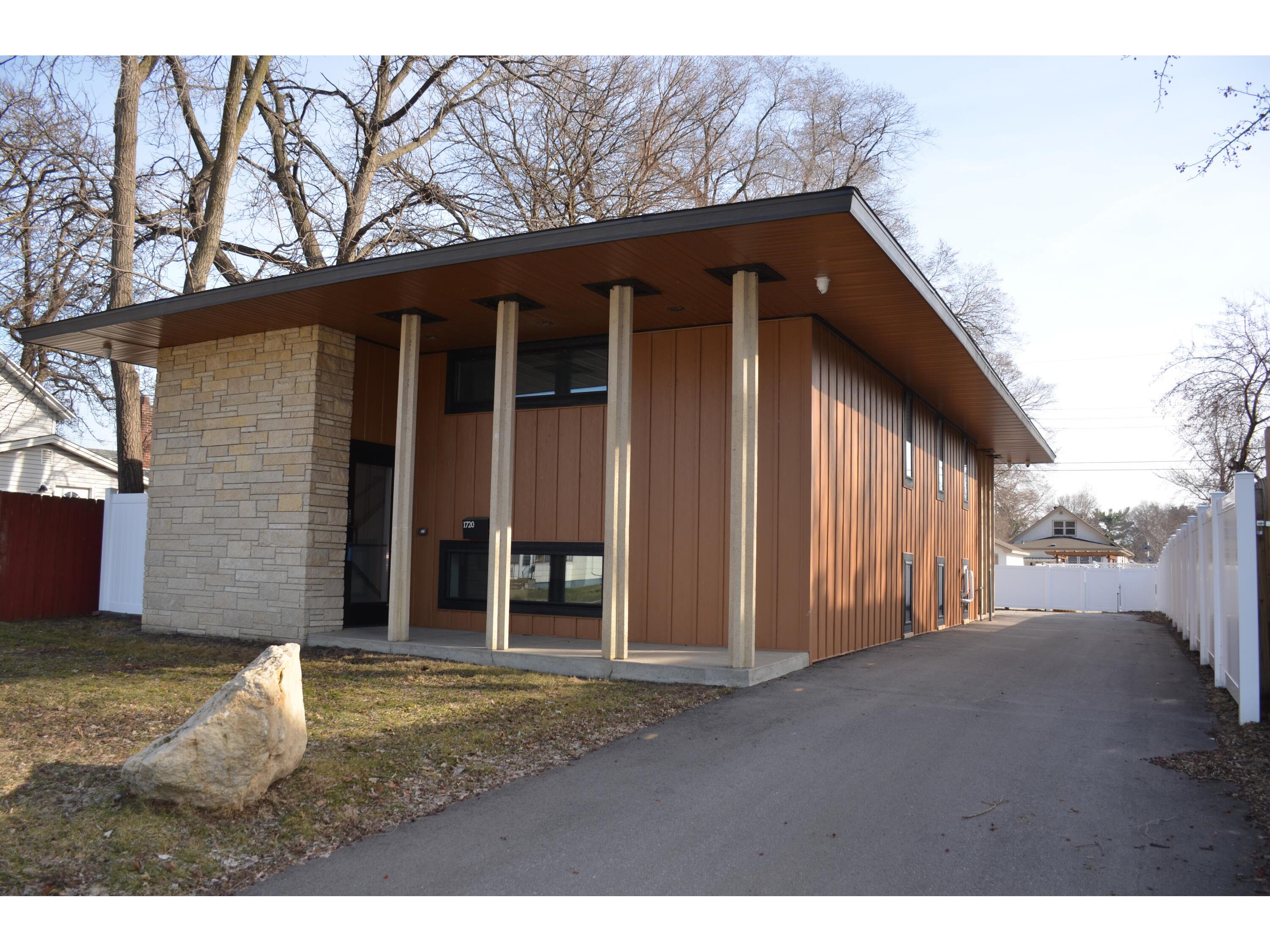 1720 Jackson La Crosse WI 54601 1952929 image1