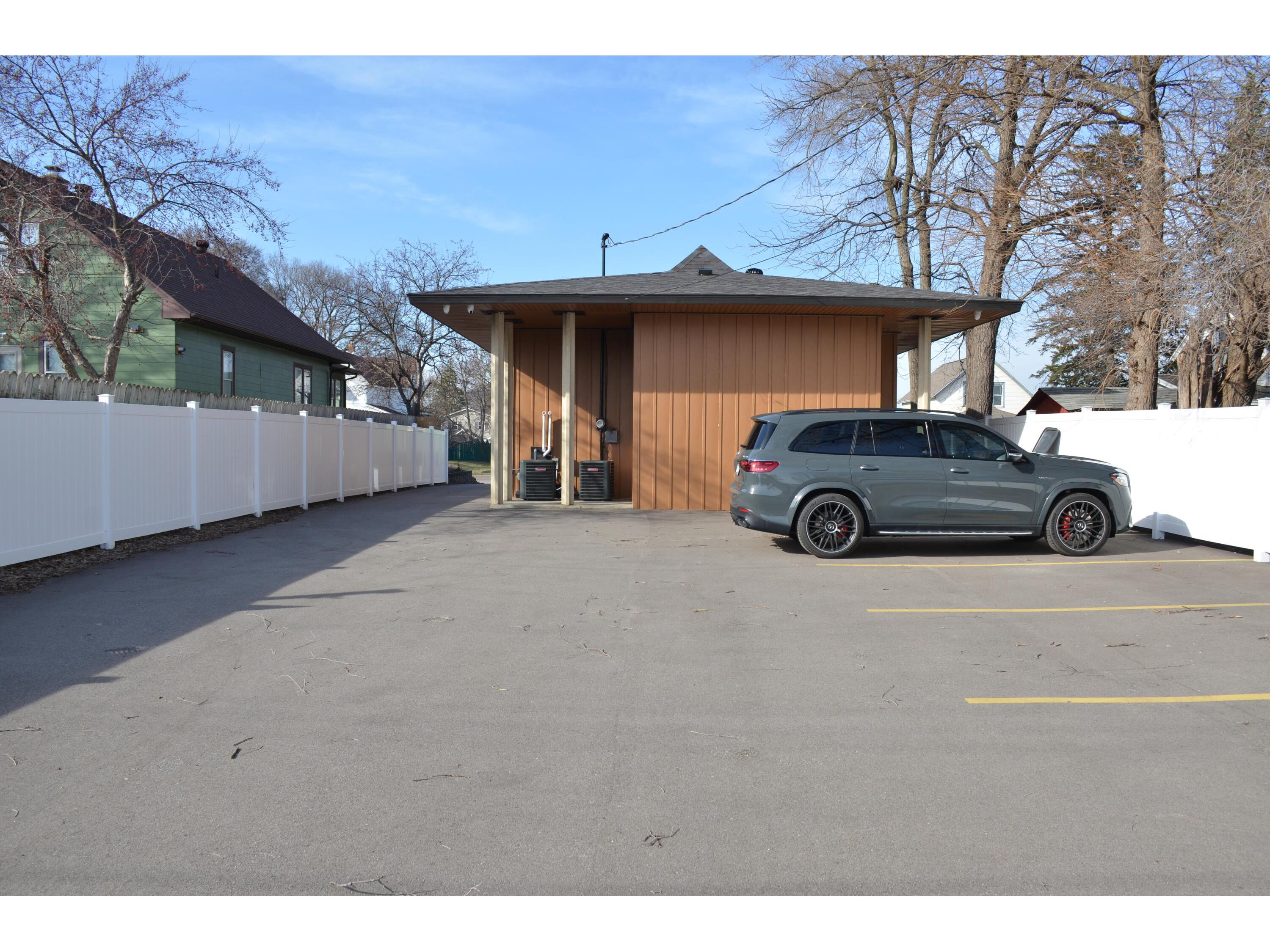 1720 Jackson La Crosse WI 54601 1952929 image25