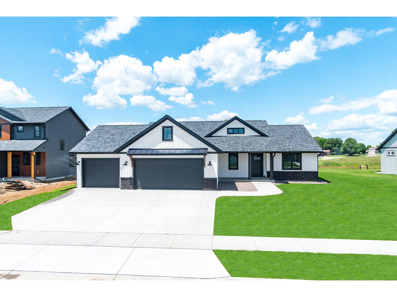 1721 Fox Glove Holmen WI 54636 1870348 image1