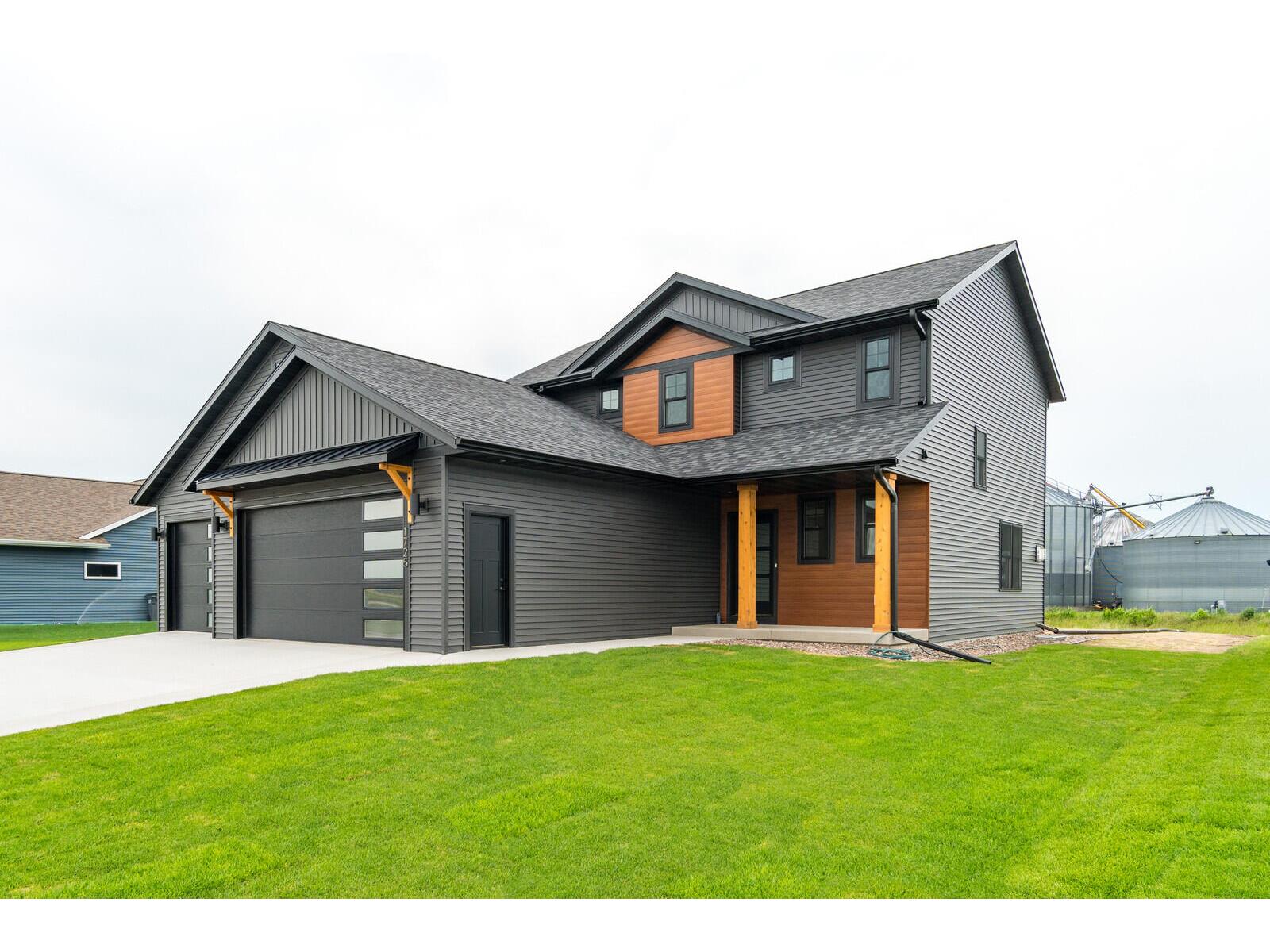 1725 Fox Glove Holmen WI 54636 1896350 image1