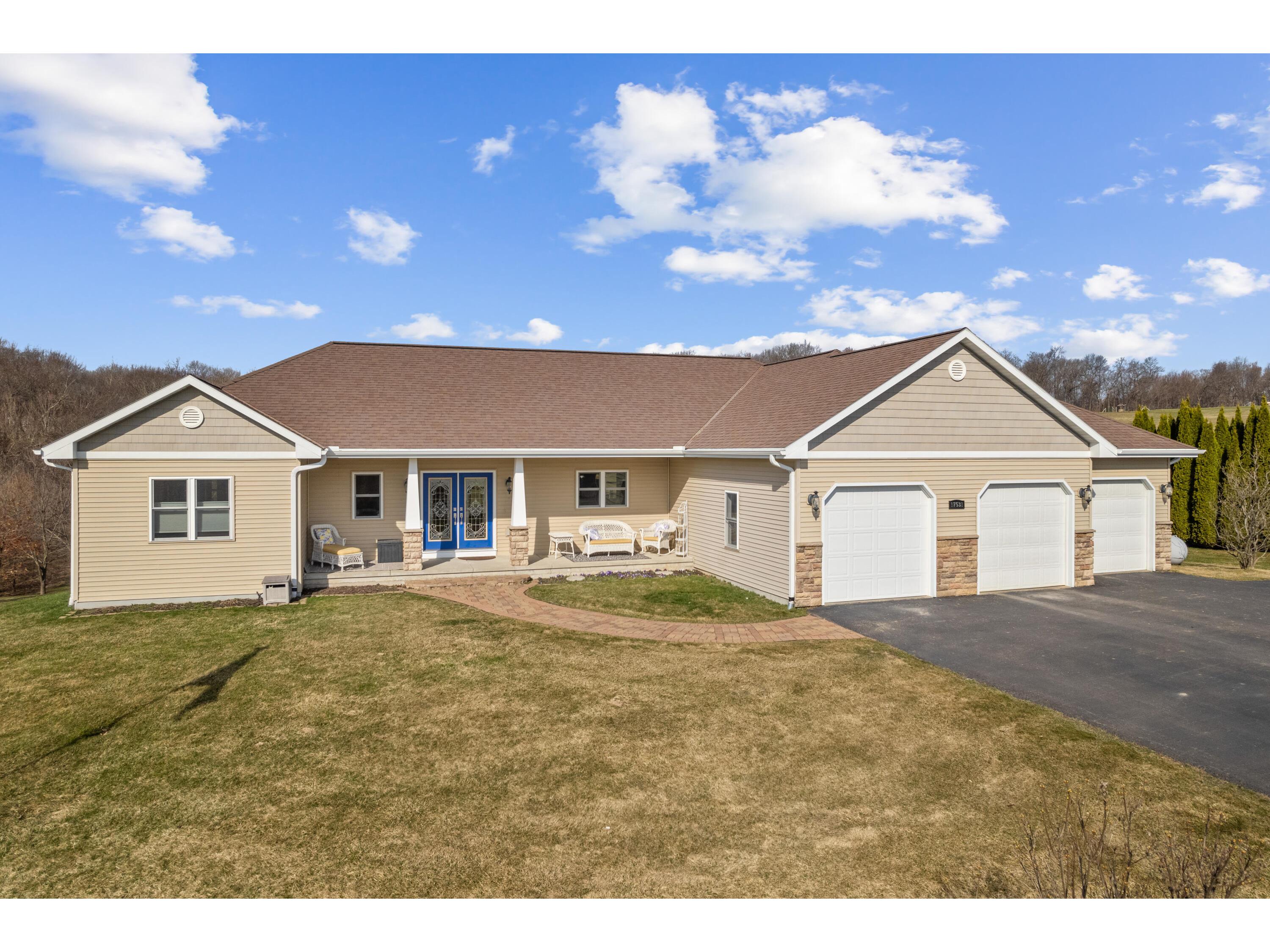 17531 Hemlock Adrian WI 54660 1956627 image1
