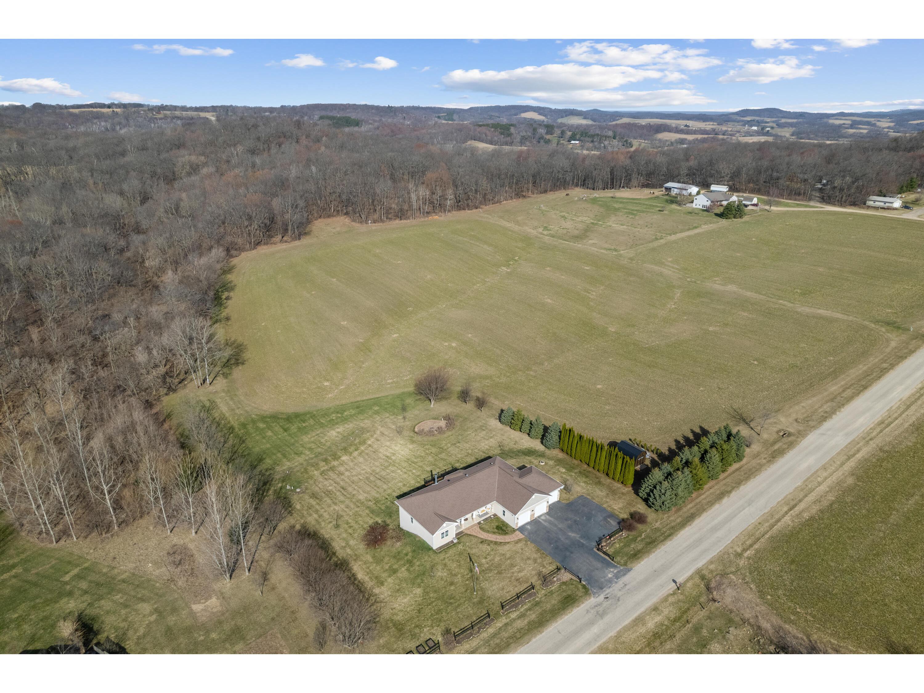 17531 Hemlock Adrian WI 54660 1956627 image2
