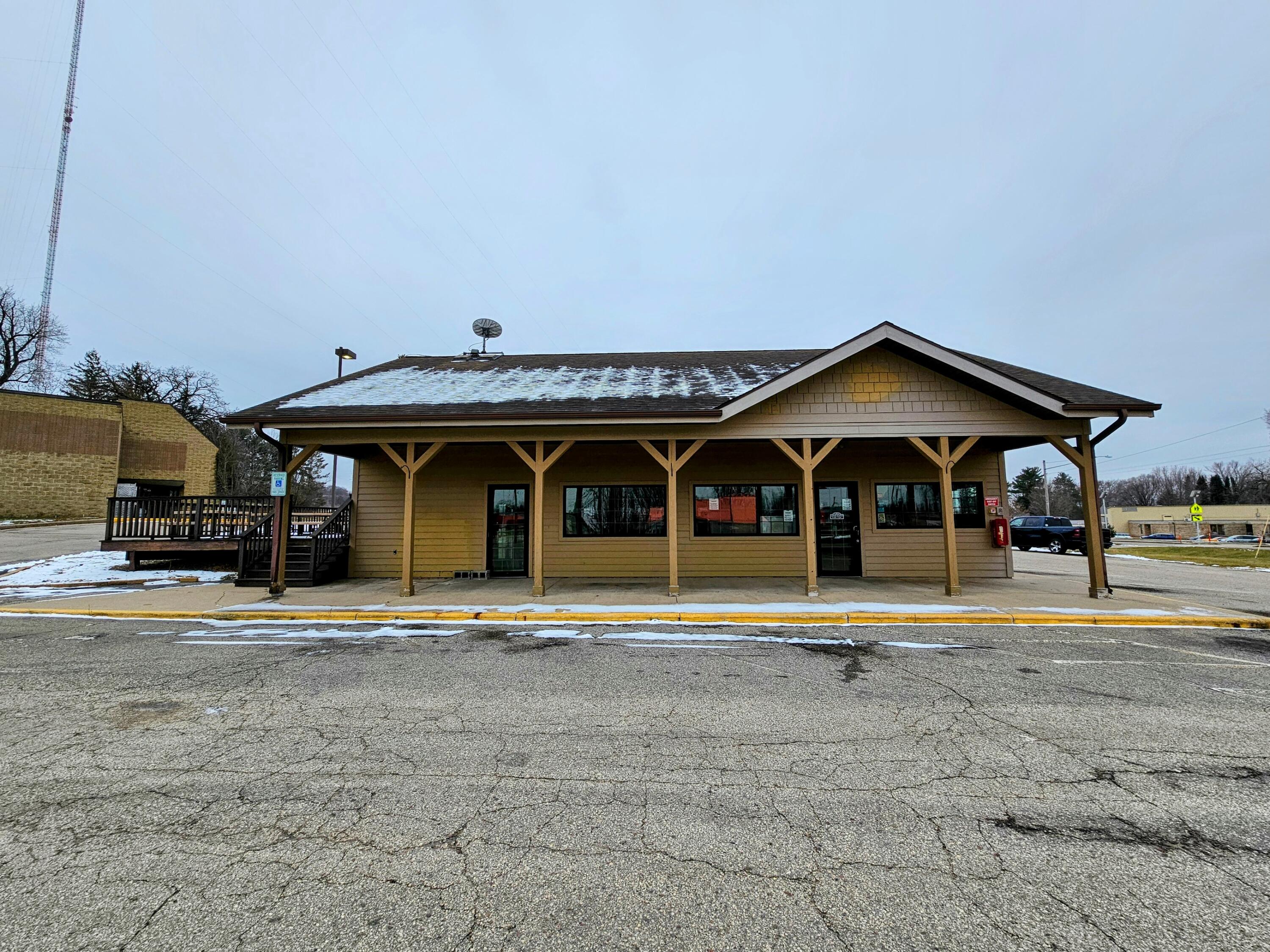 17544 N Main, Galesville, WI, 54630 MLS 1861686 Edina Realty