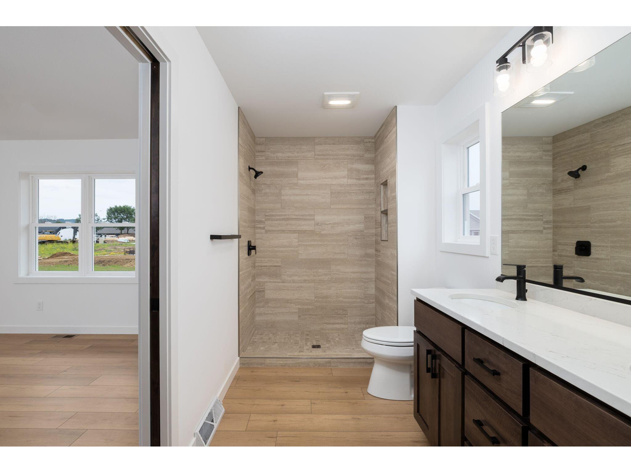 1769 Arches Holmen WI 54636 1935272 image16