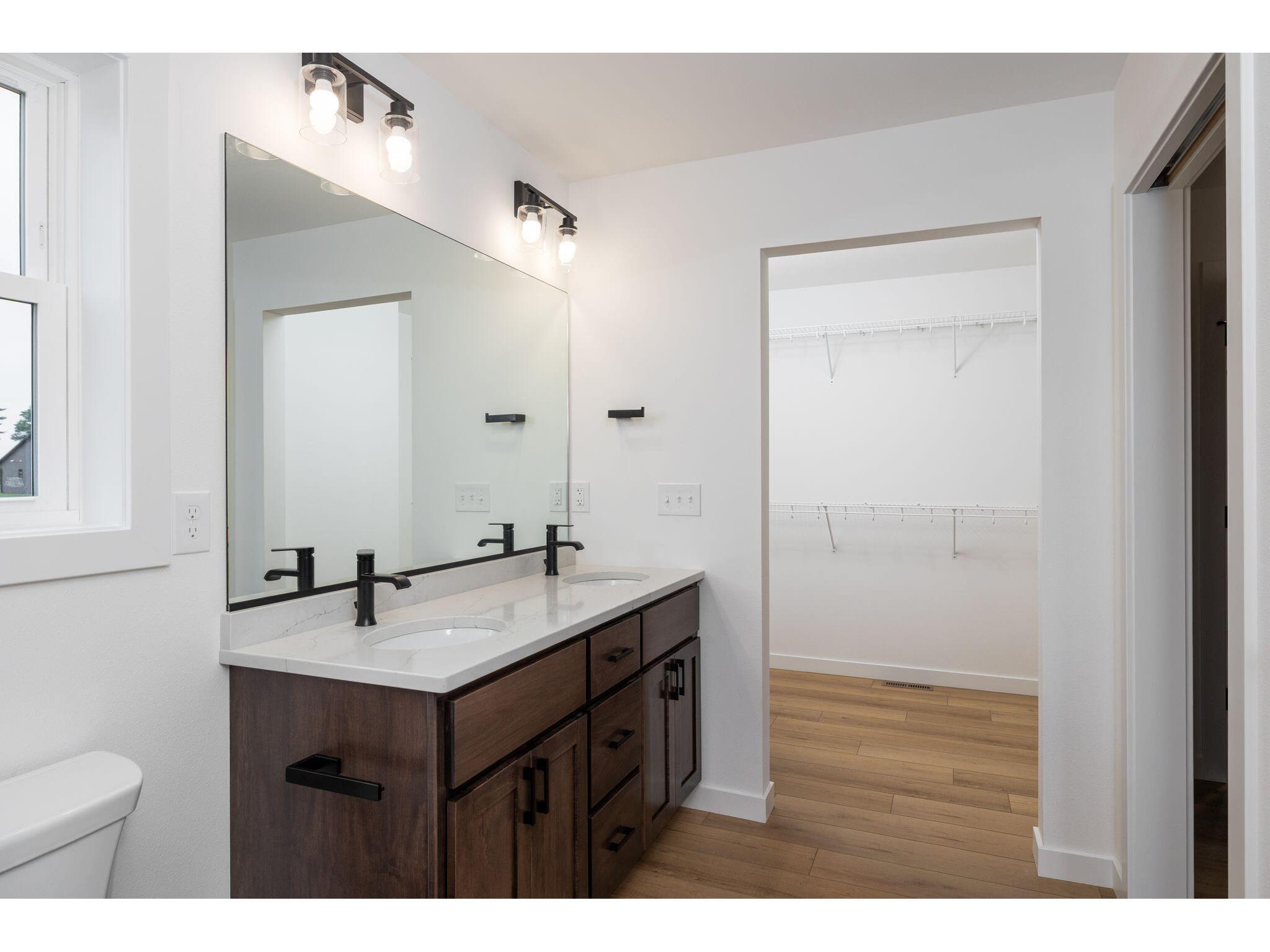 1769 Arches Holmen WI 54636 1935272 image17