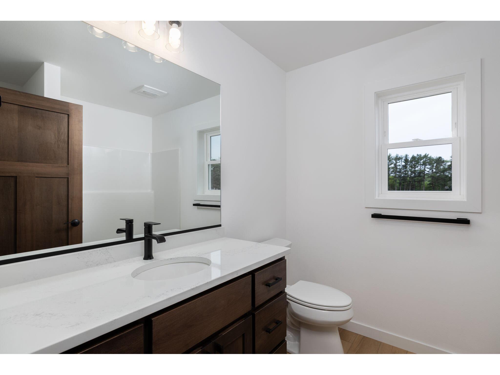 1769 Arches Holmen WI 54636 1935272 image20