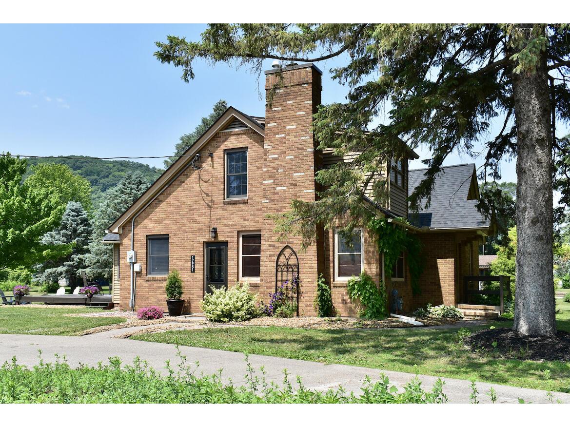 17981 Martina Goodview MN 55959 1839736 image1