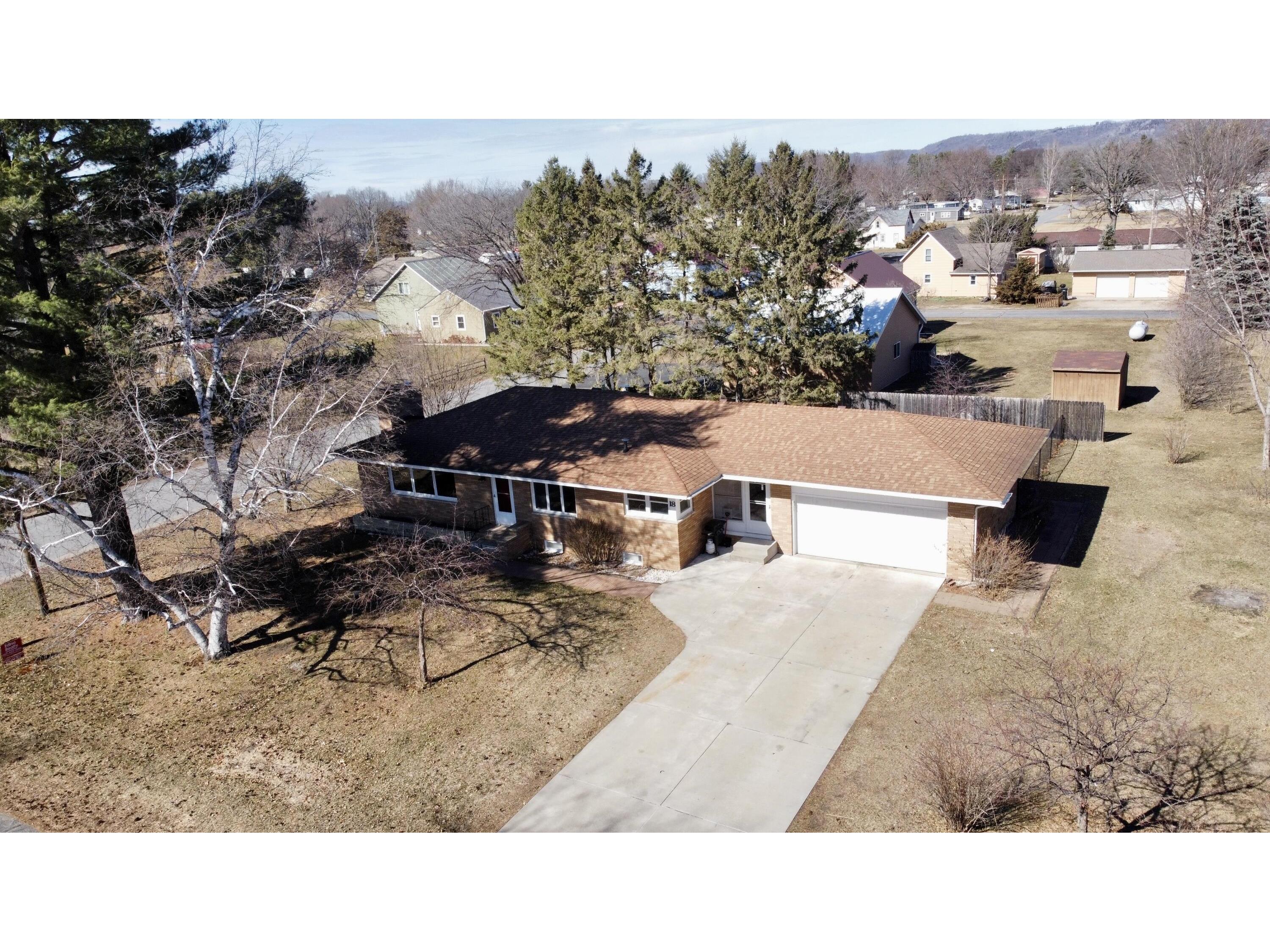 18 E 3rd Buffalo City WI 54622 1863567 image1