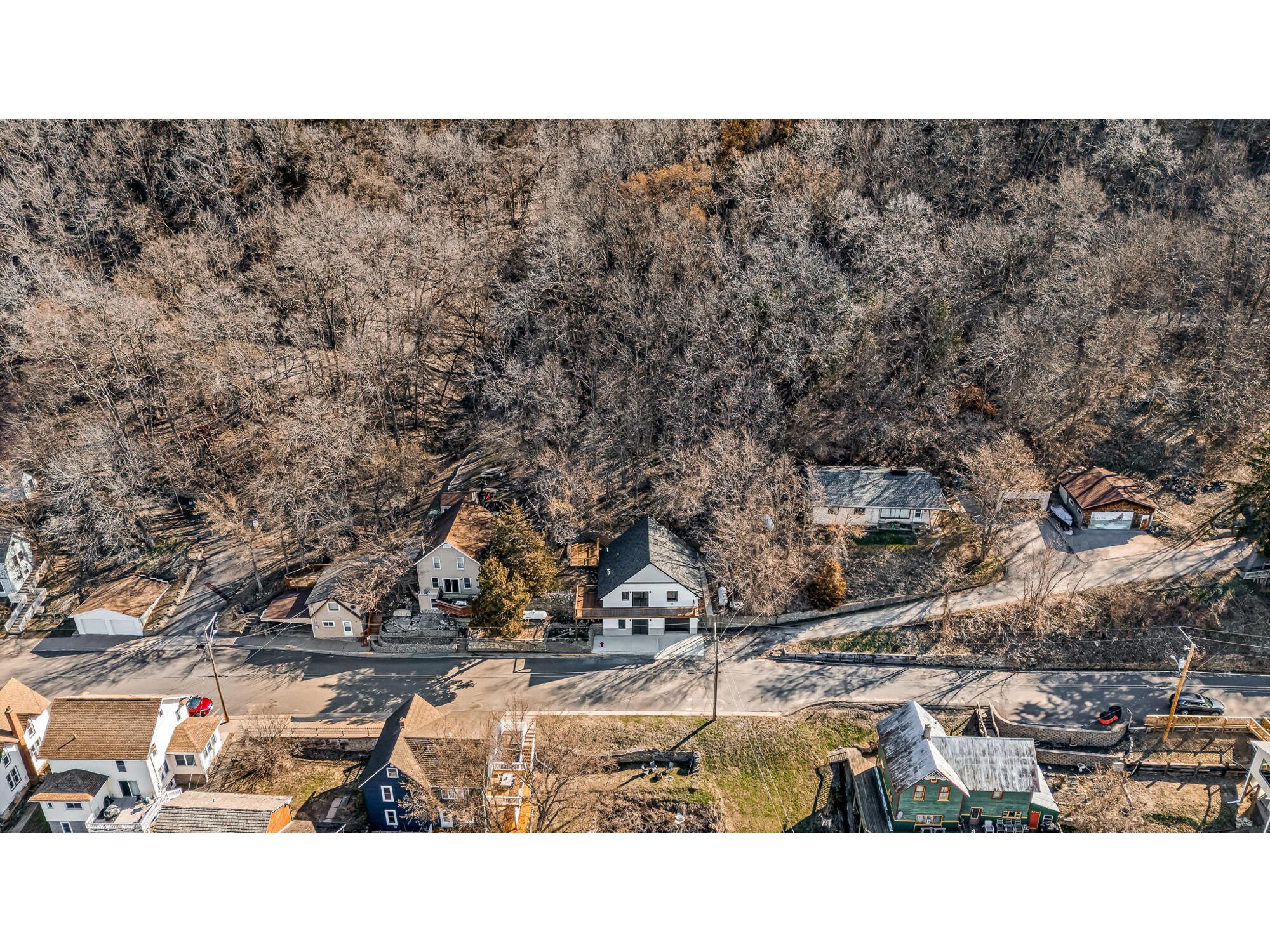 180 S Hill Fountain City WI 54629 1956861 image36