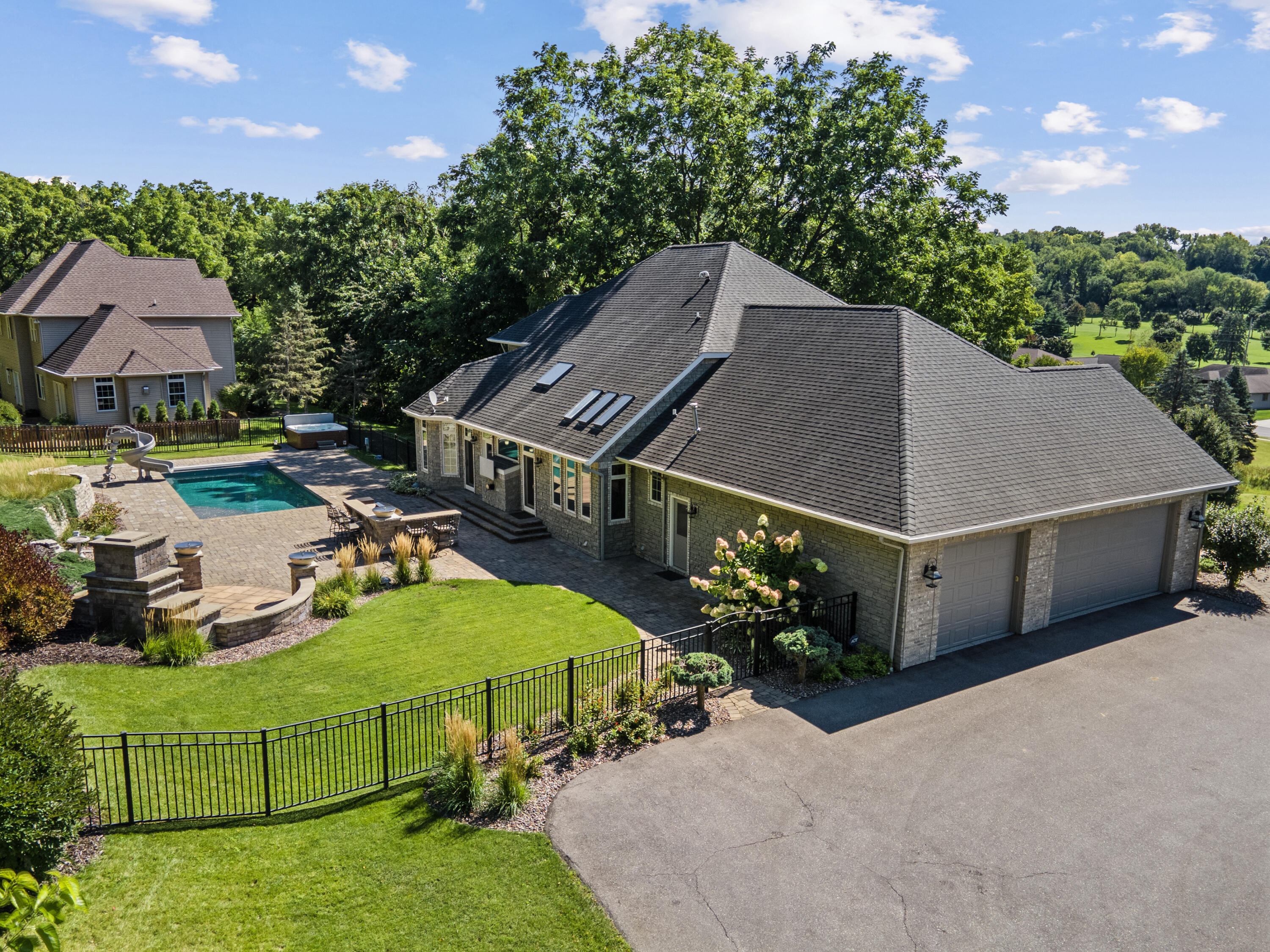 1803 Ironwood Onalaska WI 54650 1937020 image2