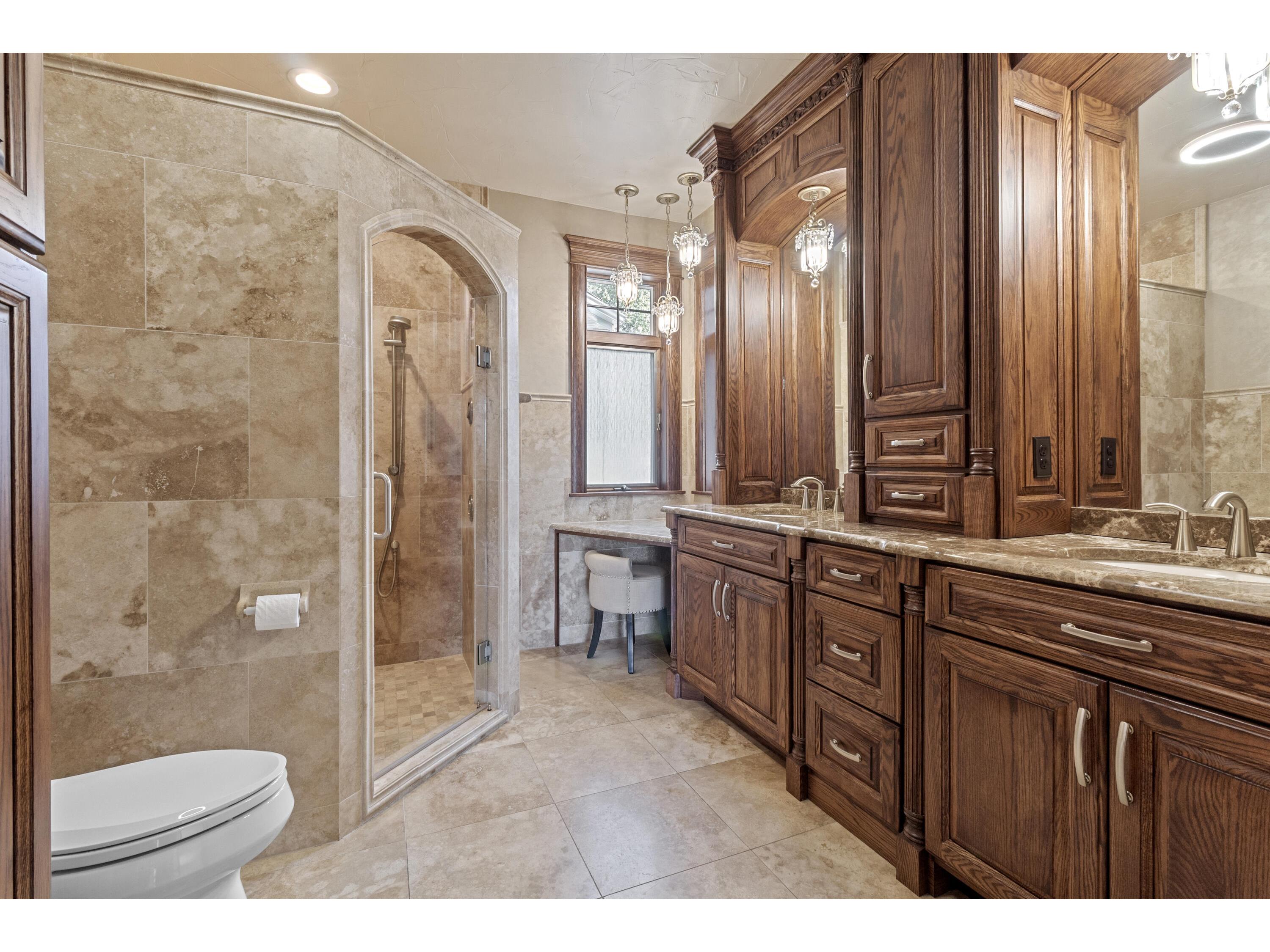 1803 Ironwood Onalaska WI 54650 1937020 image25