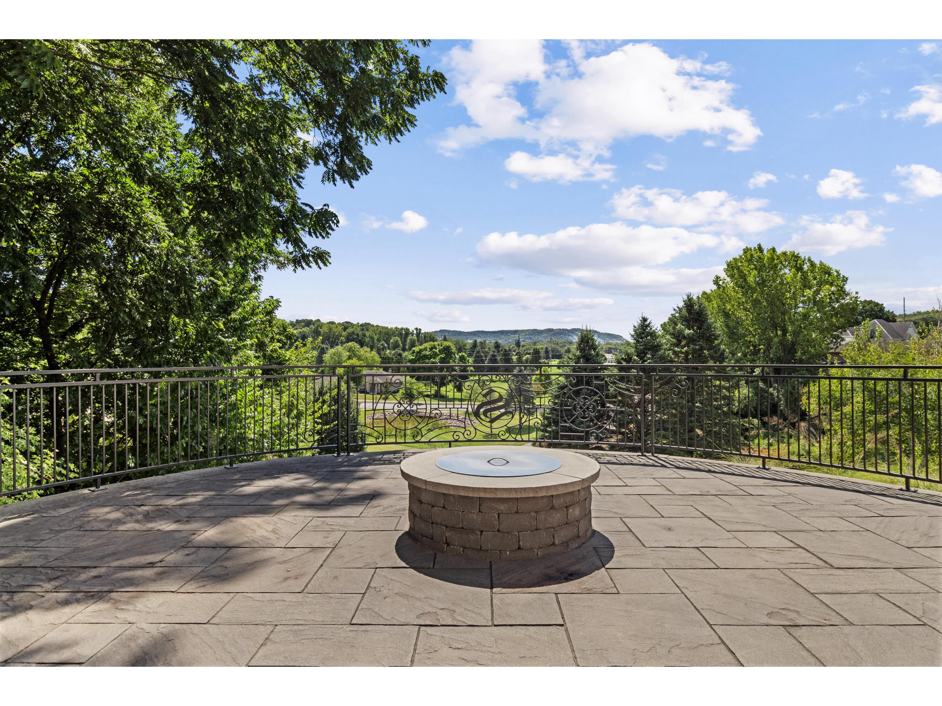 1803 Ironwood Onalaska WI 54650 1937020 image51