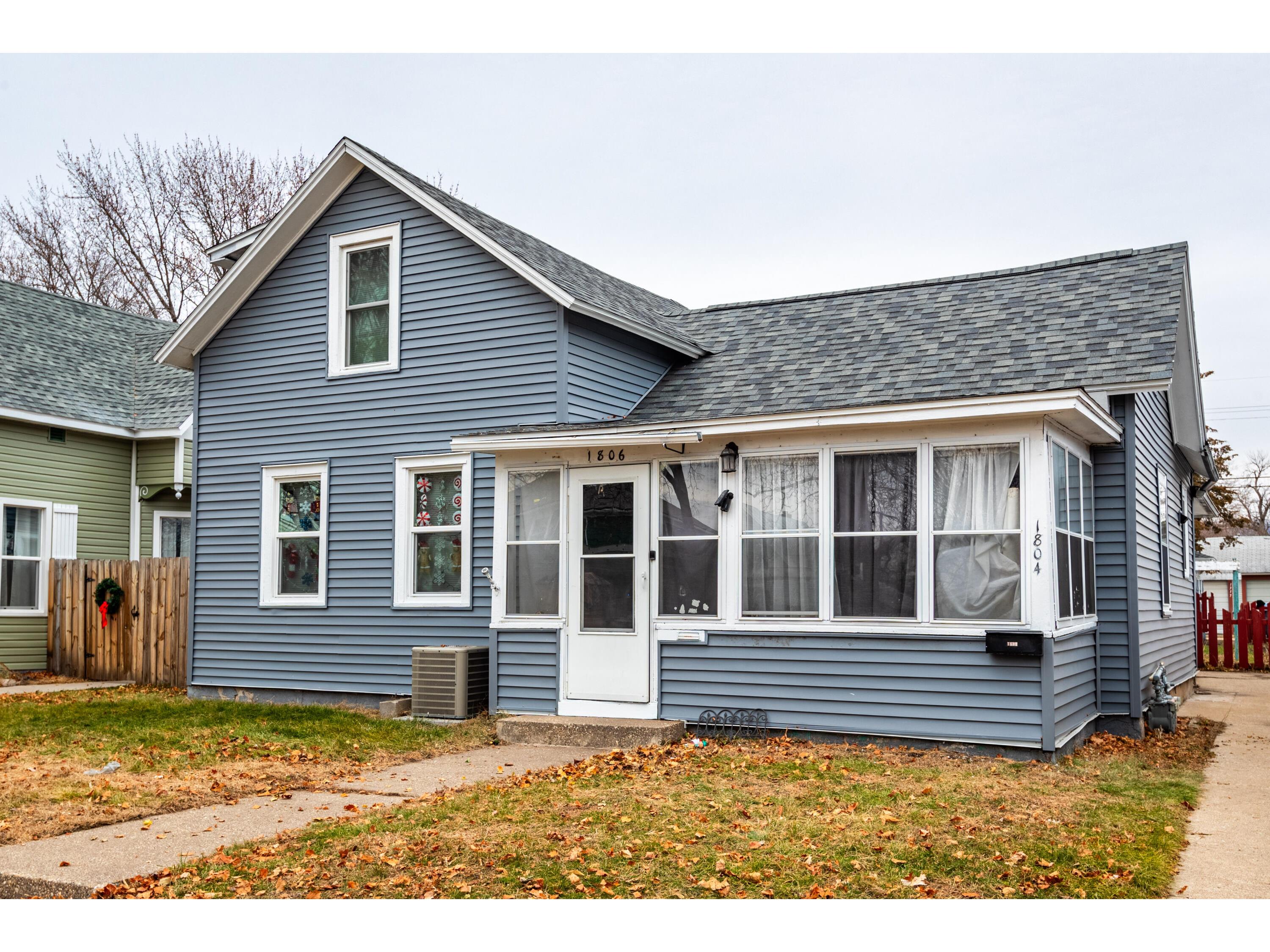 1804 Wood #1806 La Crosse WI 54603 1860163 image1