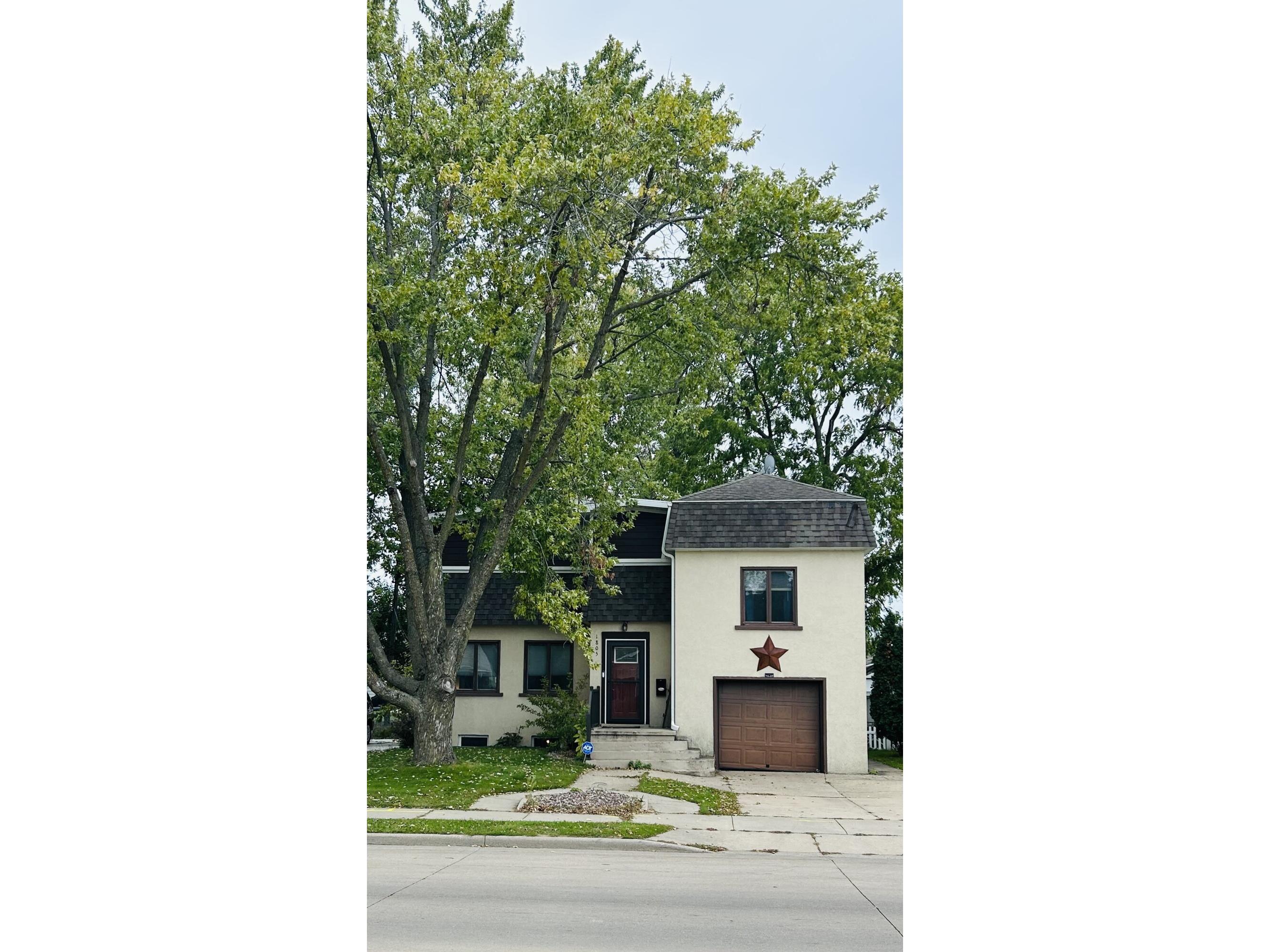 1805 Superior Tomah WI 54660 1860032 image1