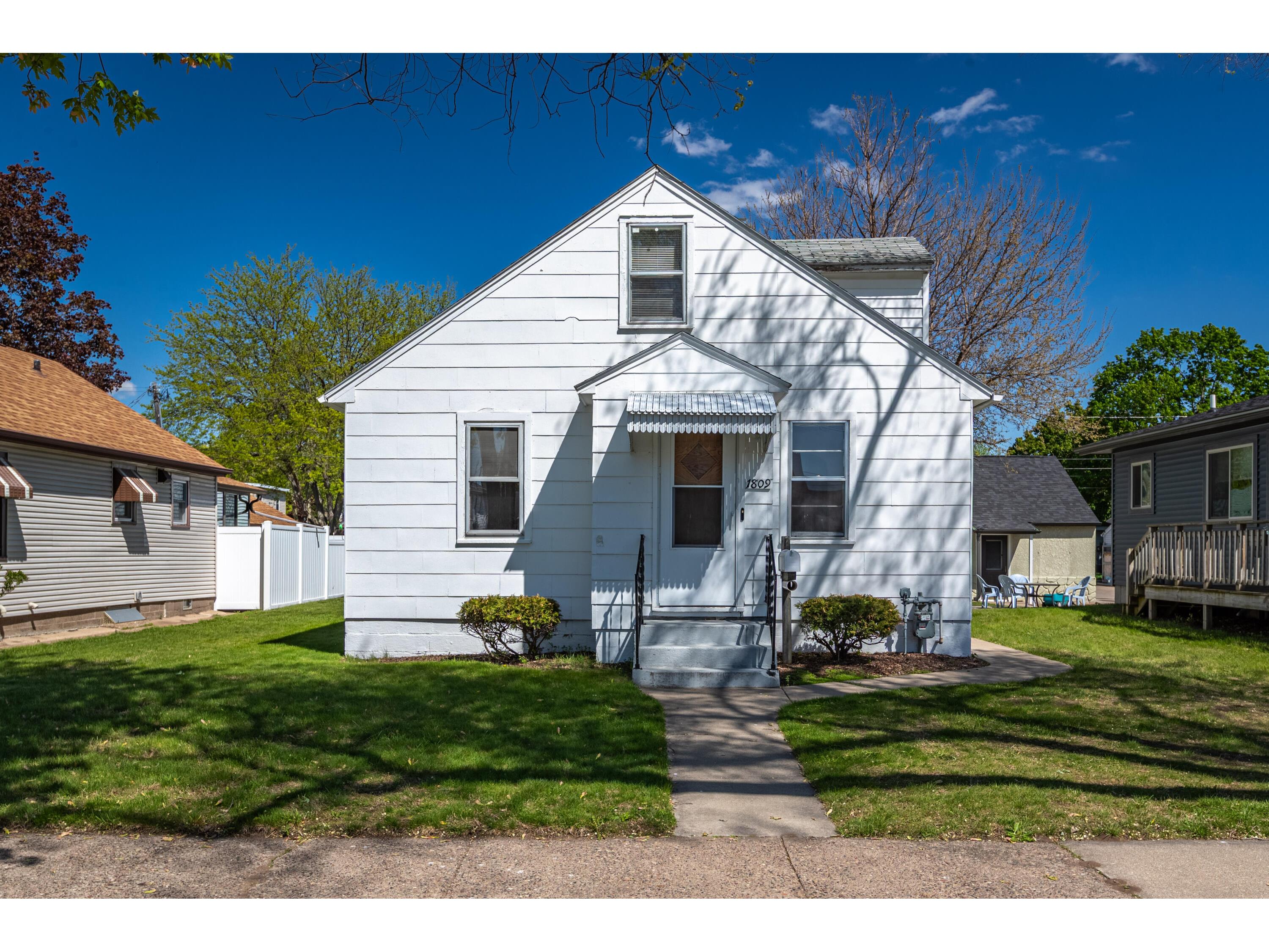 1809 19th La Crosse WI 54601 1961626 image1
