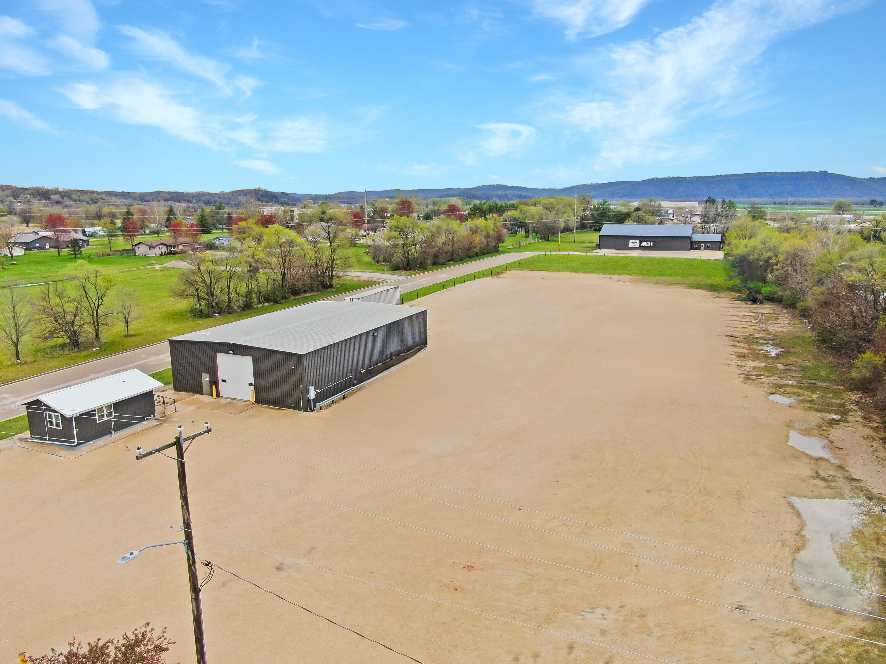 1810 E Lessard Prairie Du Chien WI 53821 1915220 image1